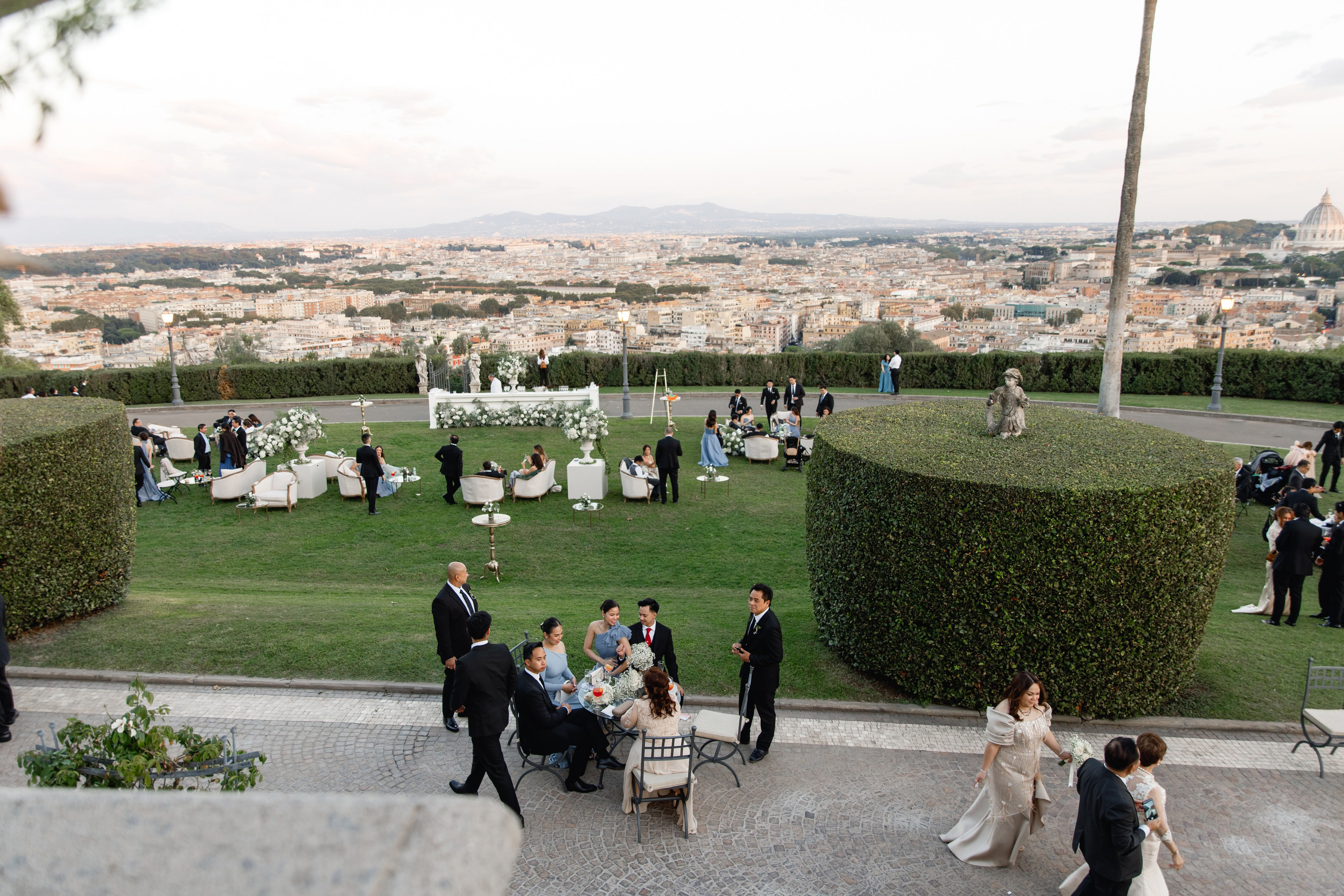 Wedding photographer Italy Rome, Tuscany, Lake Como, Sicily, Puglia. Wedding Photographer Rome Tuscany Como Sicily Puglia Amalfy Italy- Oksana Savenchuk