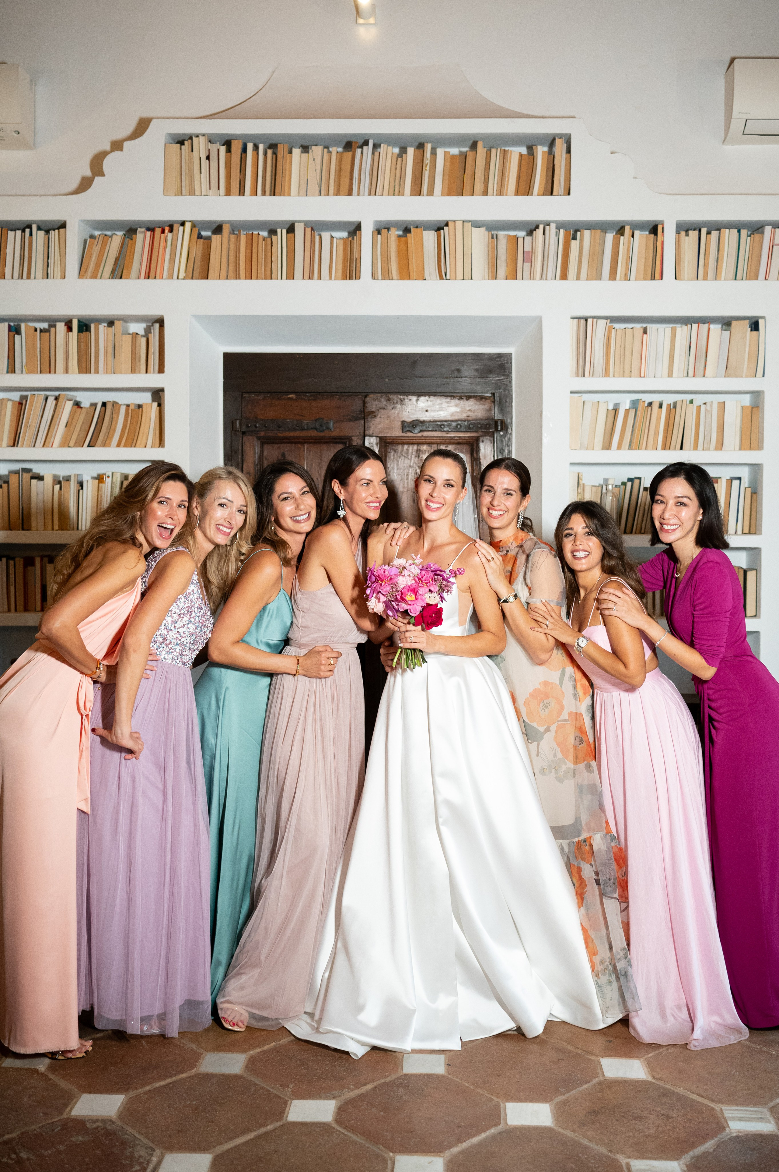 Nico & Mira. Wedding photographer in Spain