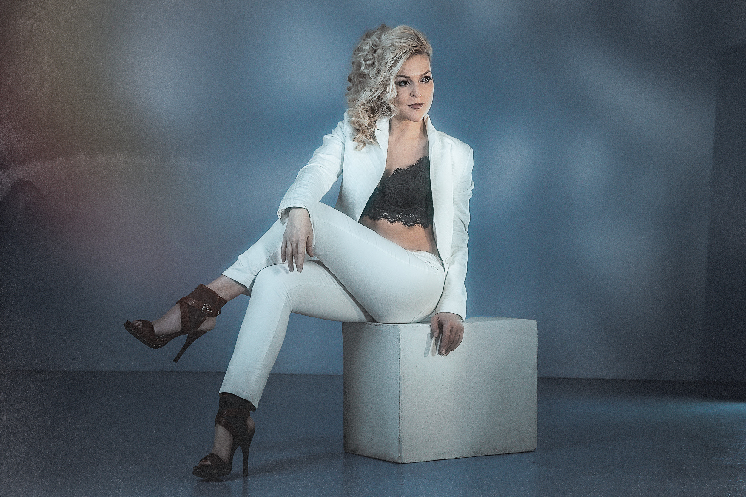 Muotokuvat. Kinosura Creative Studio Helsingissa ja Kuopiossa