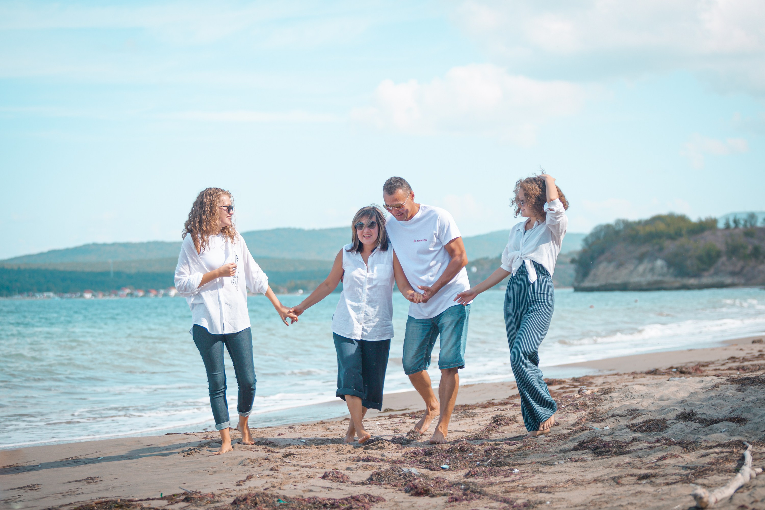 Семейни фотосесии. Фотограф Бургас. Фотосесии в студио и на открито, портрети, заснемане
