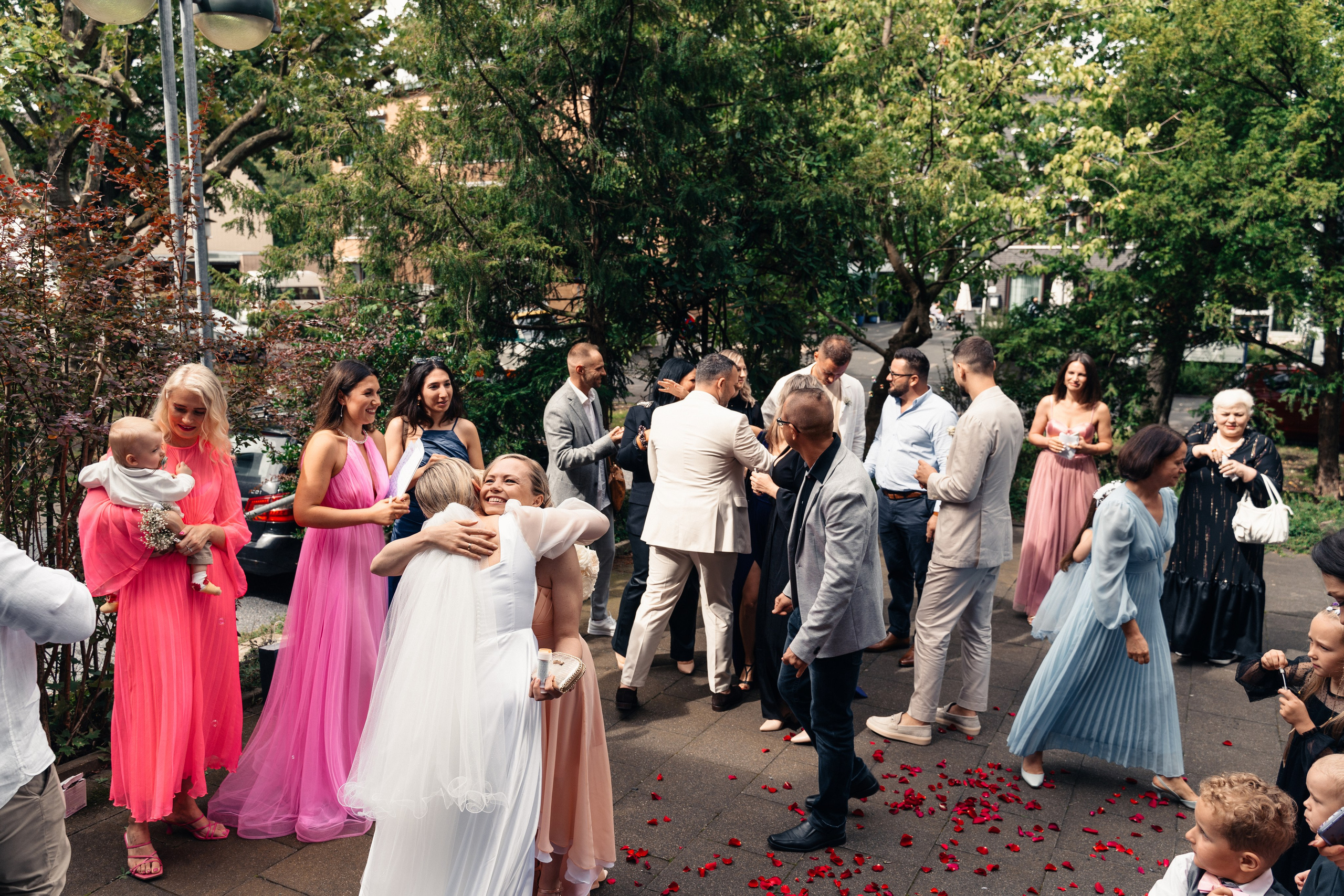 D & M im Restaurant Elfrather Mühle. Hochzeitsfotograf für Moers, Niederrhein, Düsseldorf, NRW und Deutschland