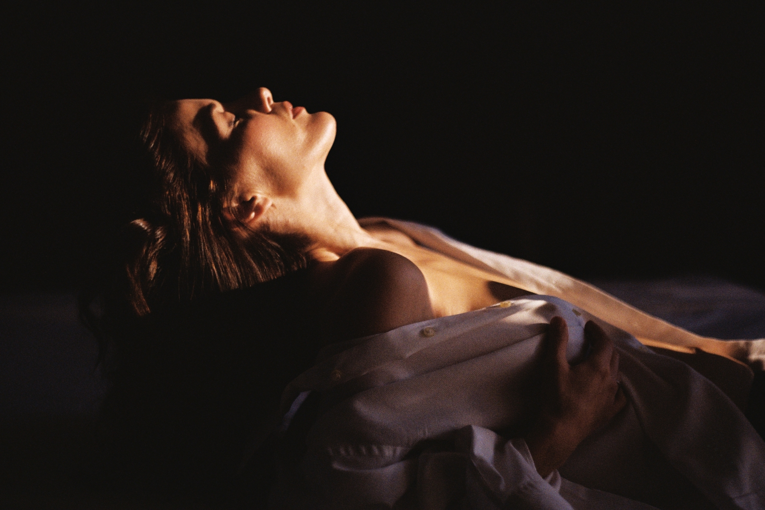 Про женственность и телесность. Ksenia Marchand/ Lifestyle photographer in Paris