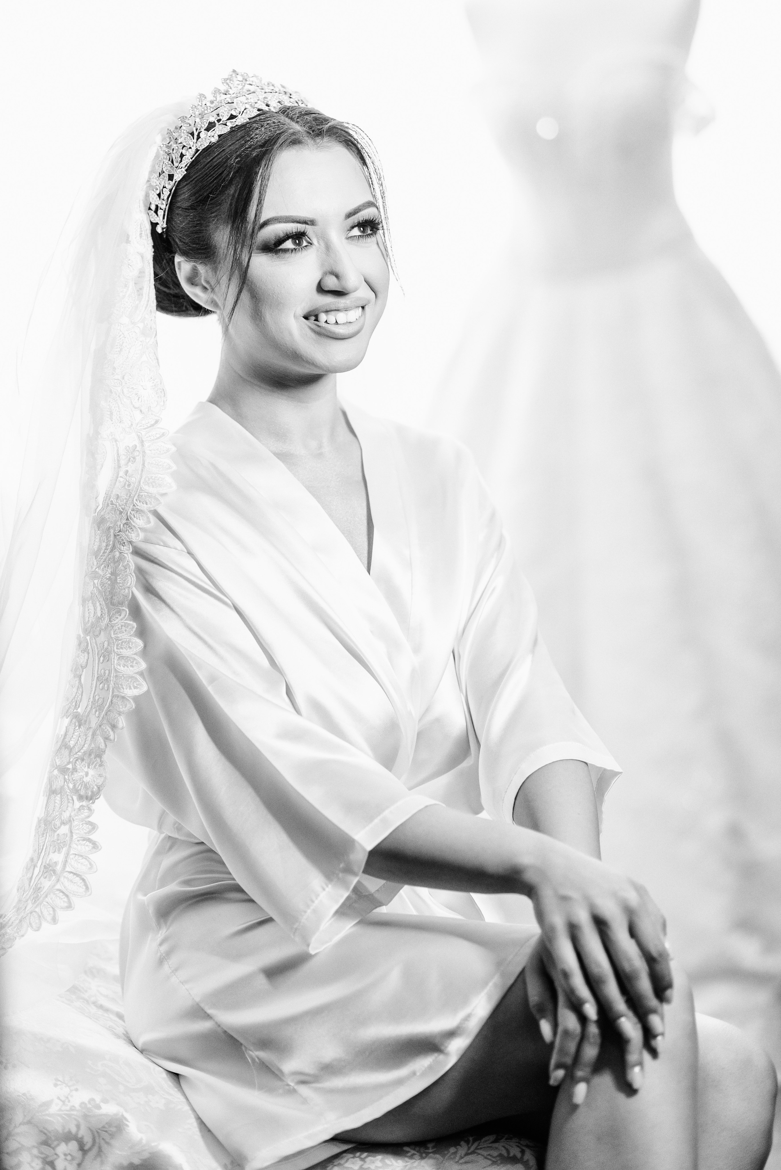 Roxana & Iulian. Acasă