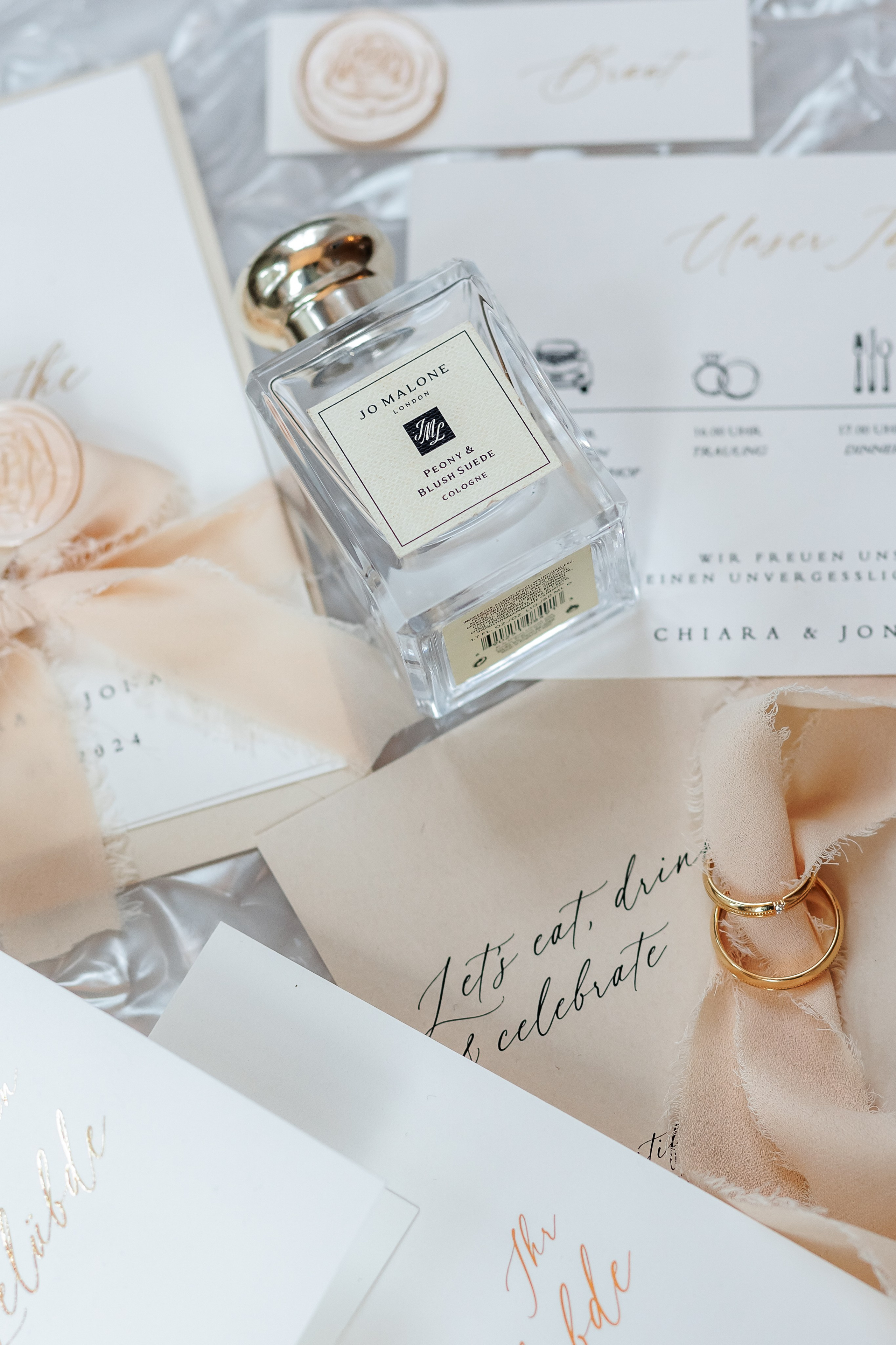 Märchenhafte Hochzeit in der Villa Schützenhof. Hochzeitsfotografie in Berlin Nataliia Schütze