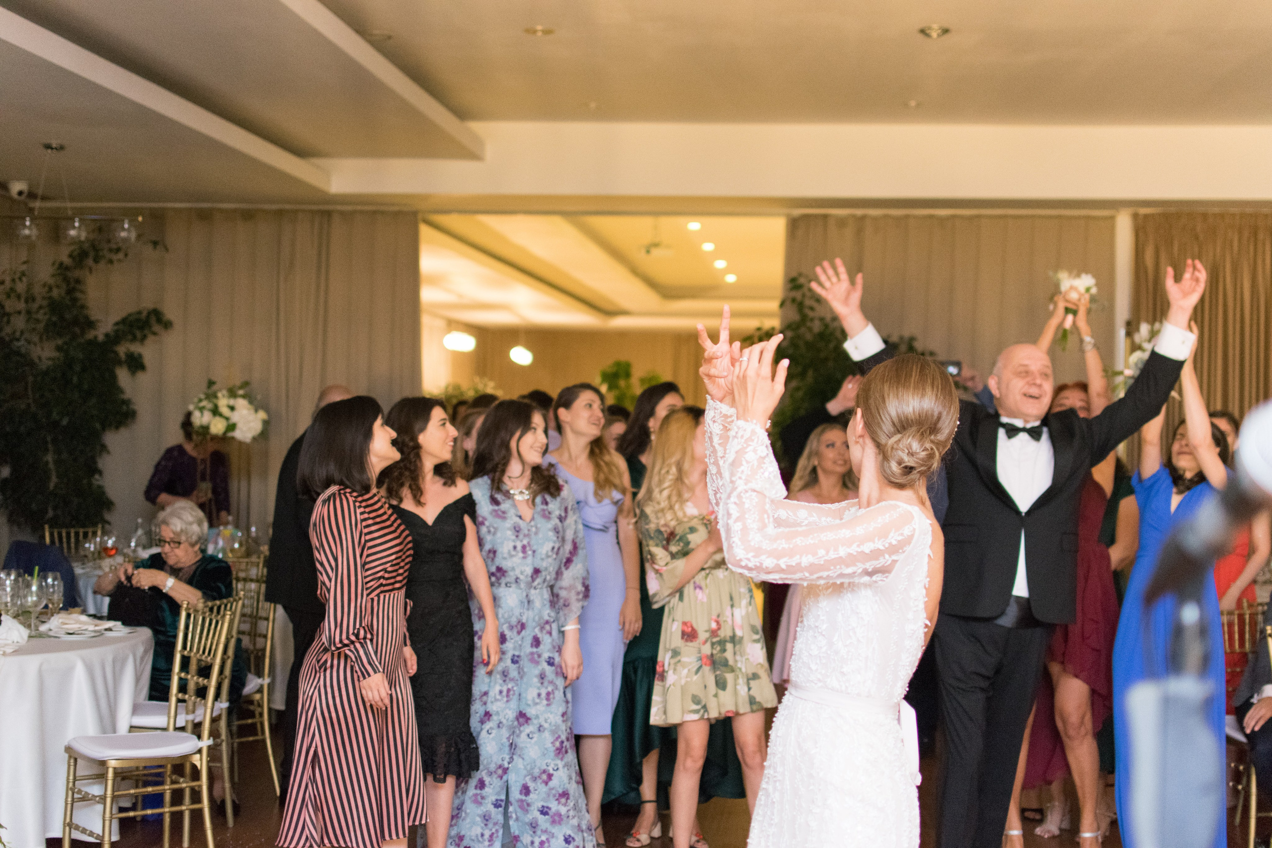 Wedding photographer, Bucharest wedding photographer, photo offer 2024, wedding photo offer, special wedding photographer, wedding photo services, wedding photo-video, Wedding Photo & Video Team - Videographer Bucharest, Team: wedding photographer & videographer, wedding photographer offer , free dates, portrait photographer, bride, wedding dress, jewelry photographer, Wedding photographer