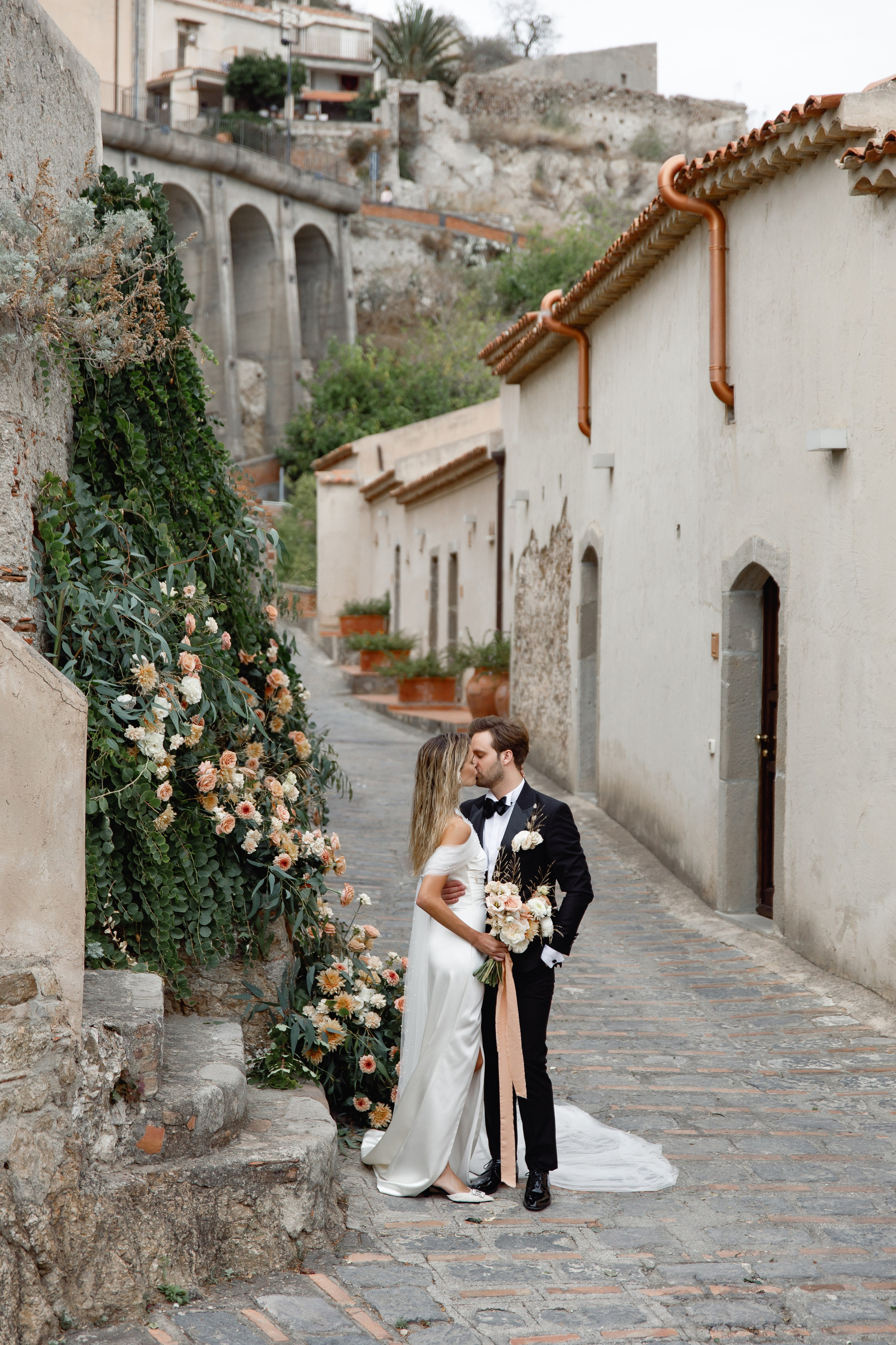 Wedding Sicily. Wedding Photographer Rome Tuscany Como Sicily Puglia Amalfy Italy- Oksana Savenchuk