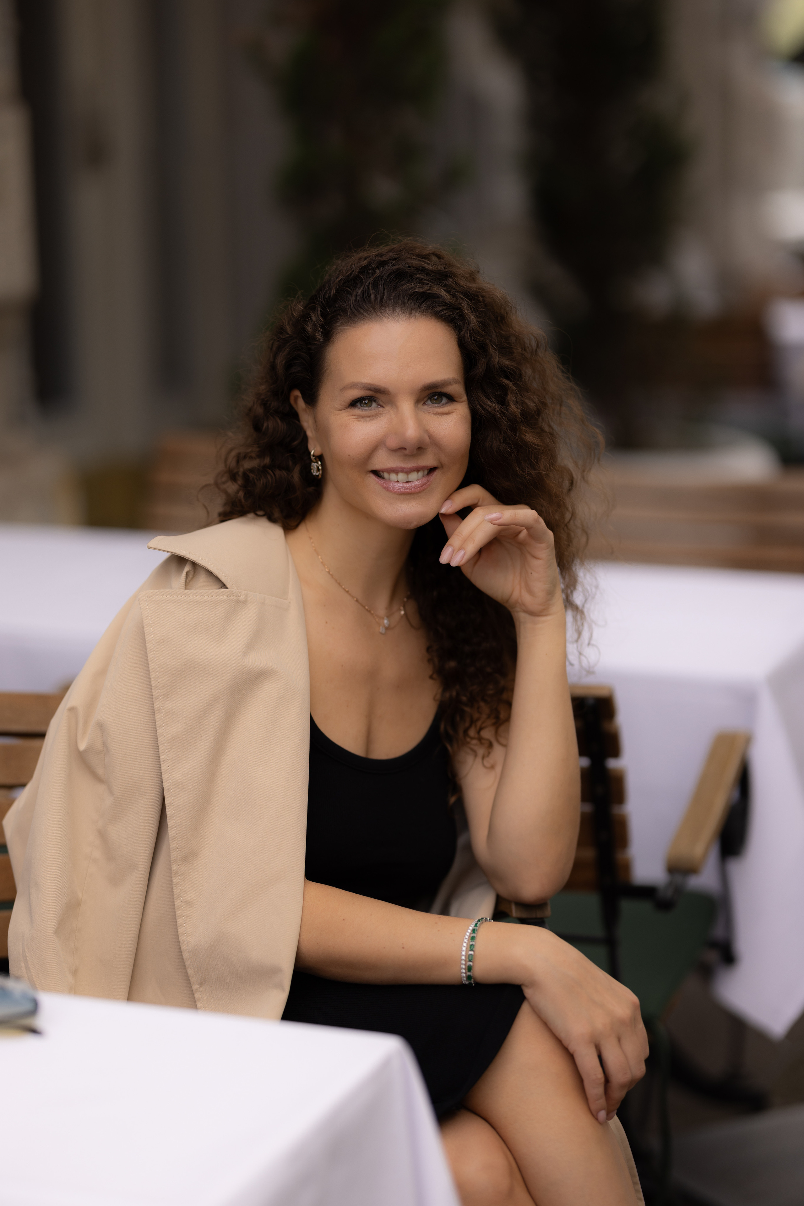 Zurich walk. Family photographer Zurich & Switzerland Daria Moore