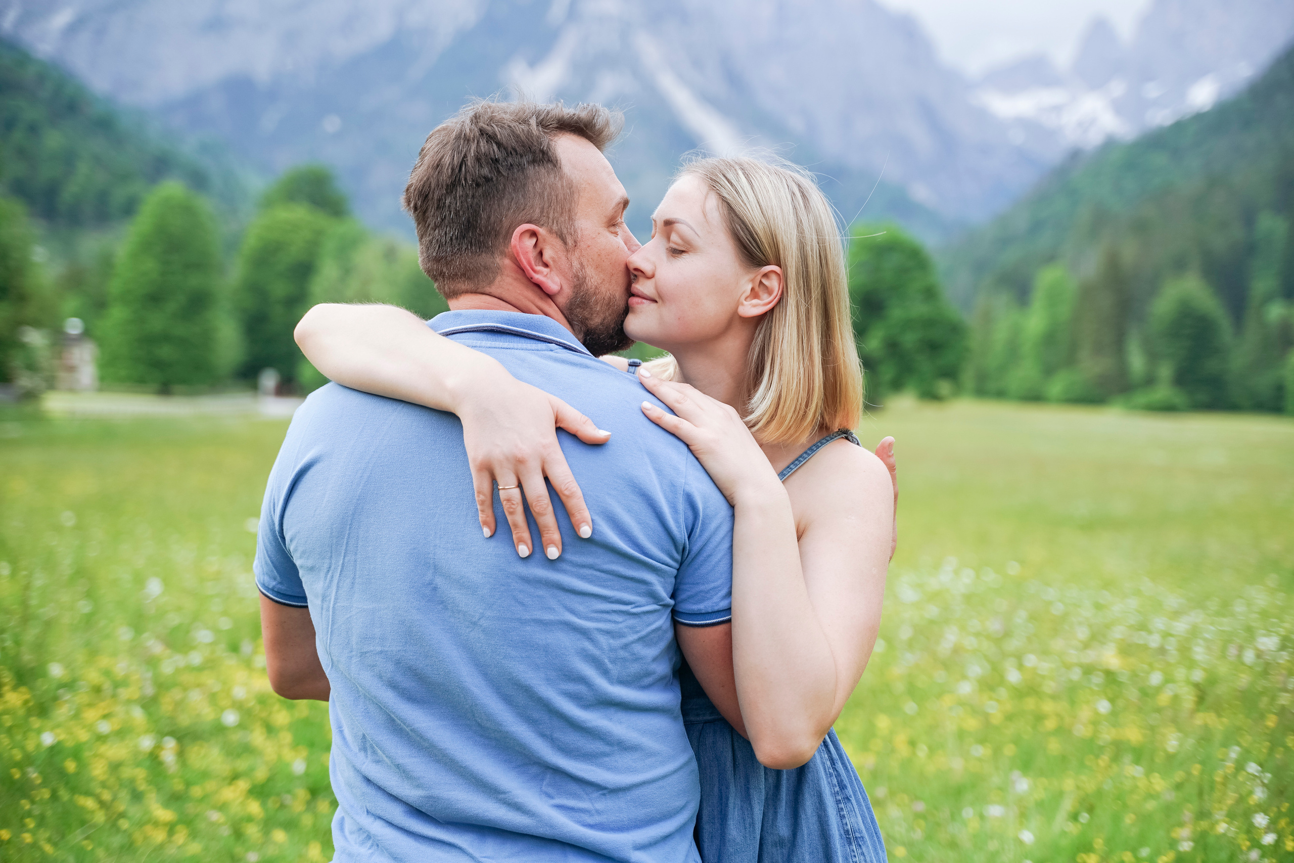 Margarita and Andrei with daughters. Nina Janeckova Photographer and Videographer in Bodensee Ravensburg