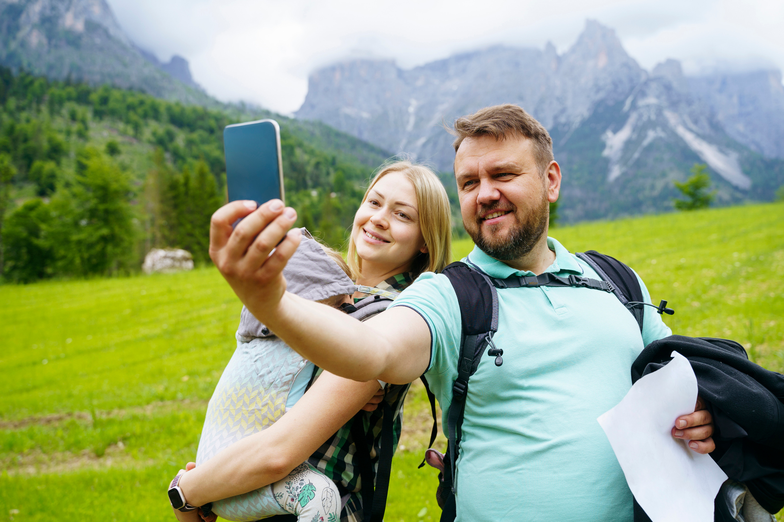 Margarita and Andrei with daughters. Nina Janeckova Photographer and Videographer in Bodensee Ravensburg