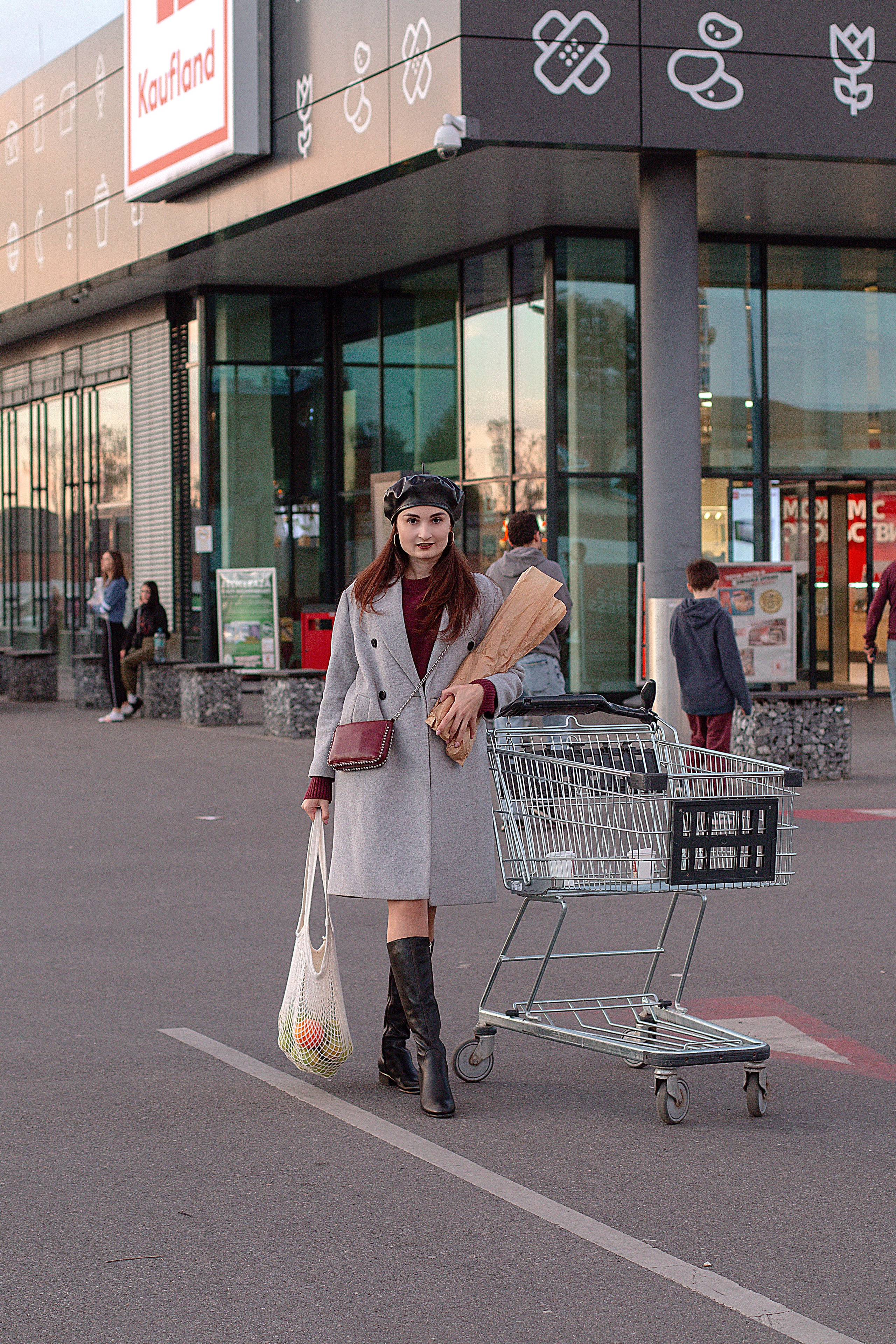 Супермаркет. Детский и семейный фотограф в г. Бельцы