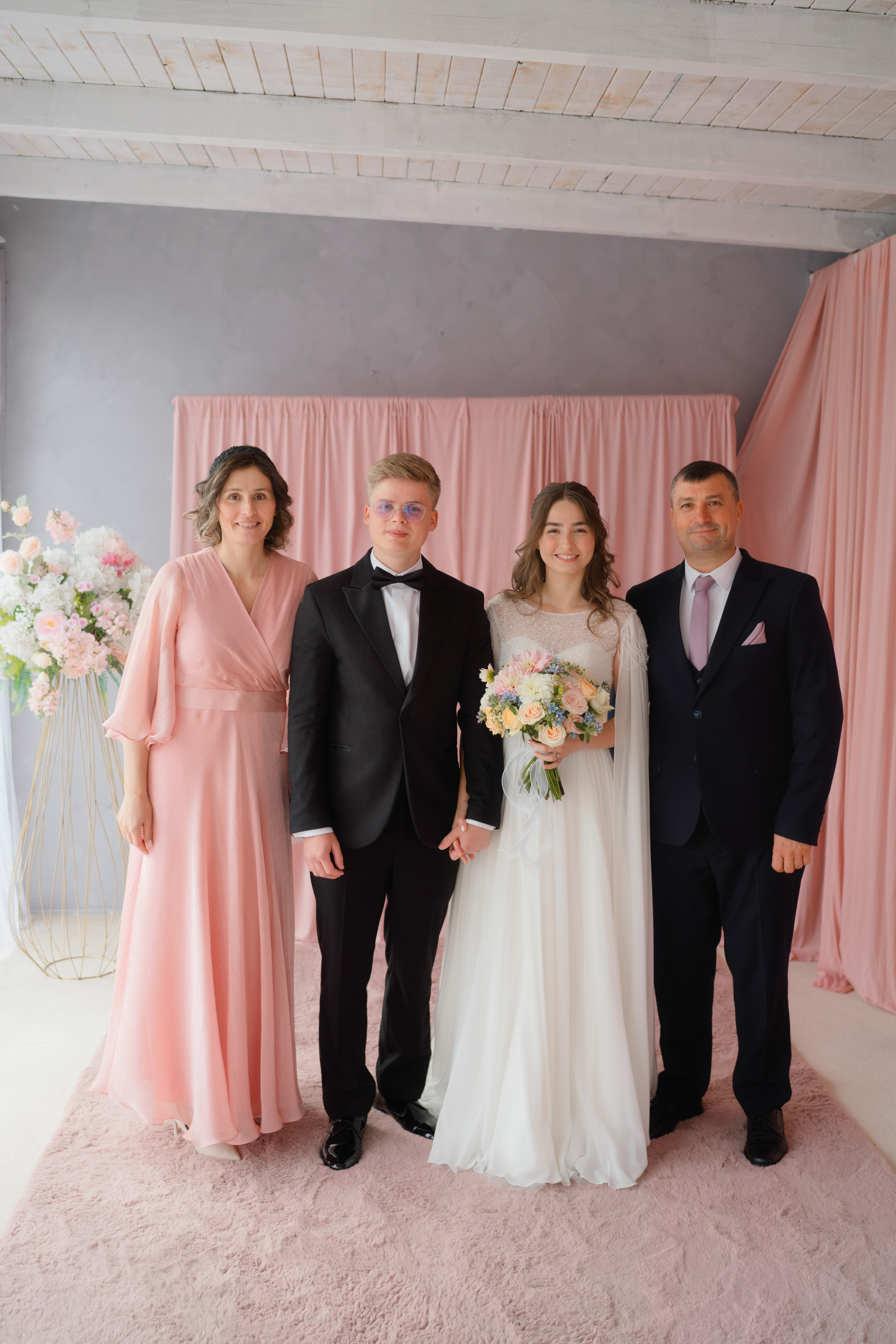 Miruna | Ruben Preview. Main