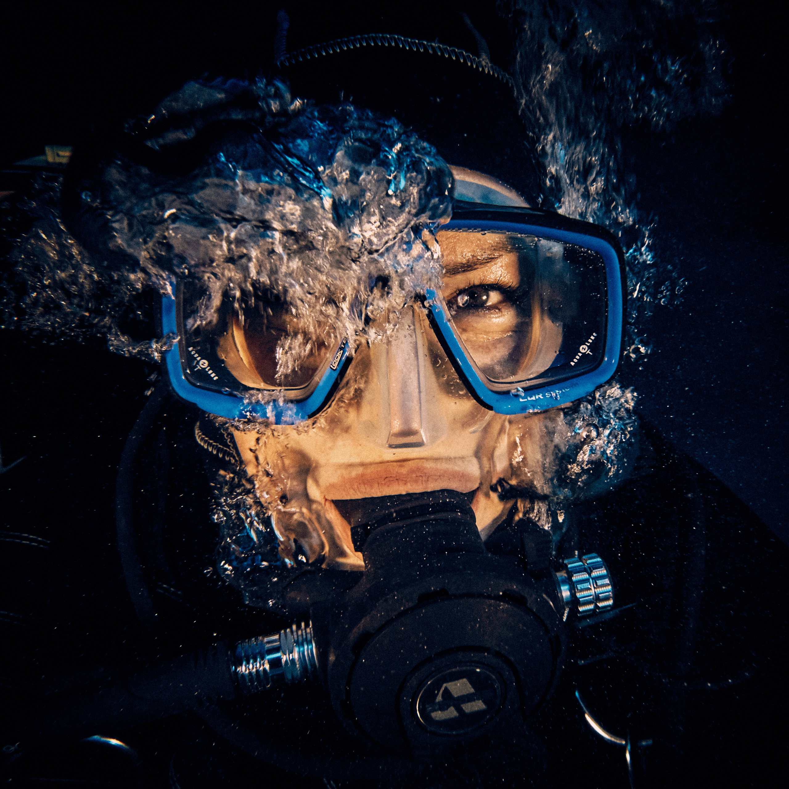 Fotograf podwodny Andriej Szypiłow. Portret podwodny. Underwater photographer Andriej Szypilow. Underwater portrait.
