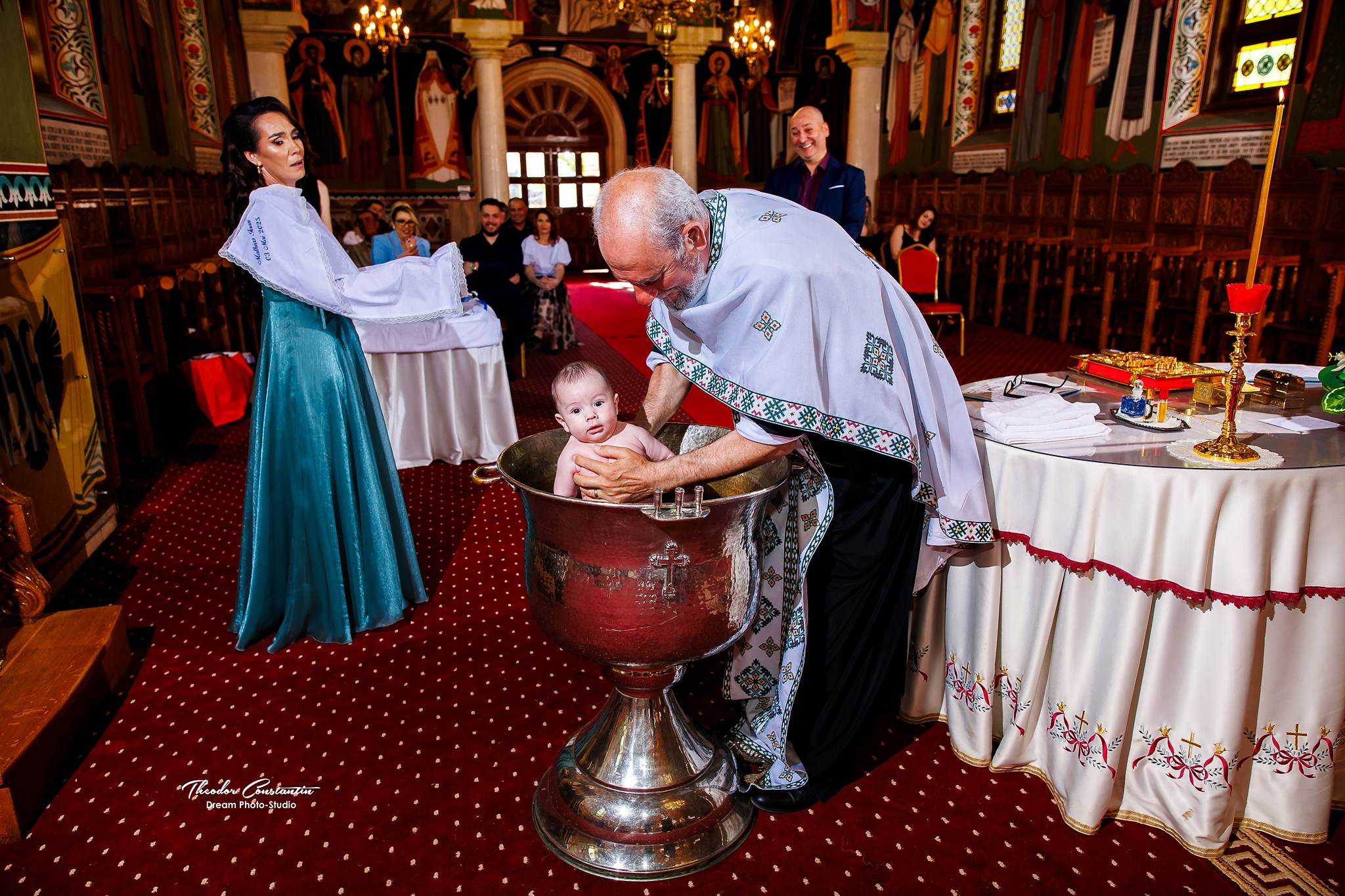 Botez. Dream Studio Galați – ședințe foto profesionale pentru familie, portrete și evenimente