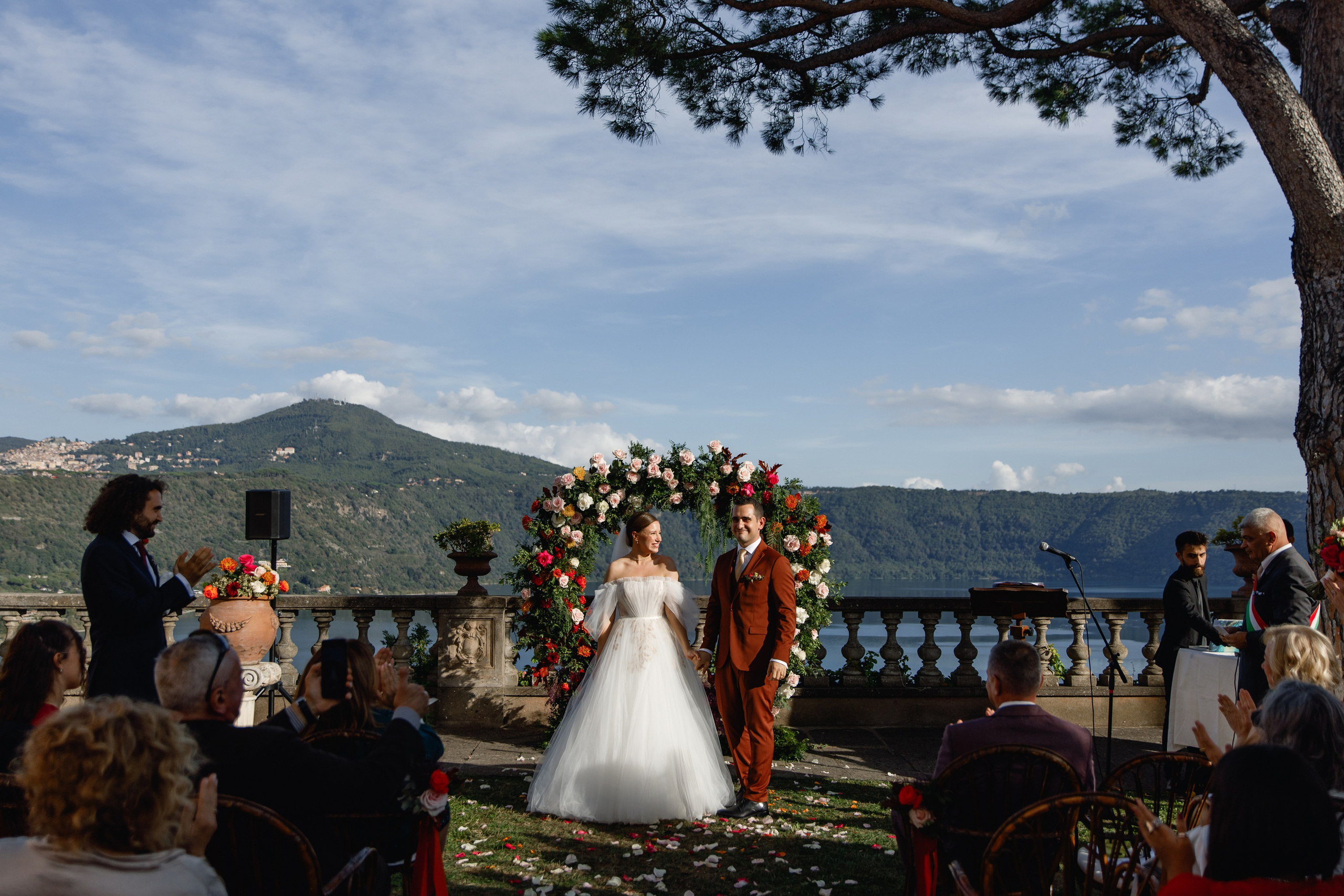 Wedding Photographer in&nbsp;Rome Italy Tuscany Como Puglia Amalfi Sicily