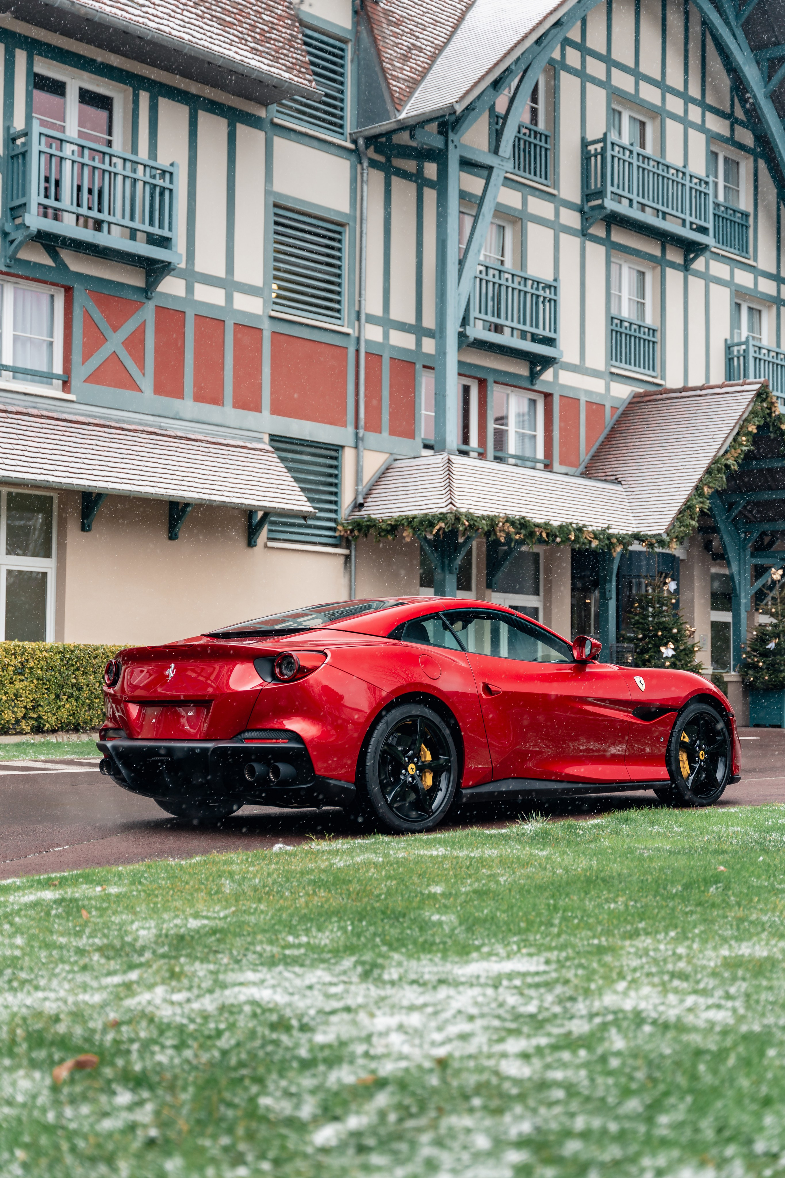 Ferrari Portofino M. Photographe de voitures à Paris — Vitalii Motruk