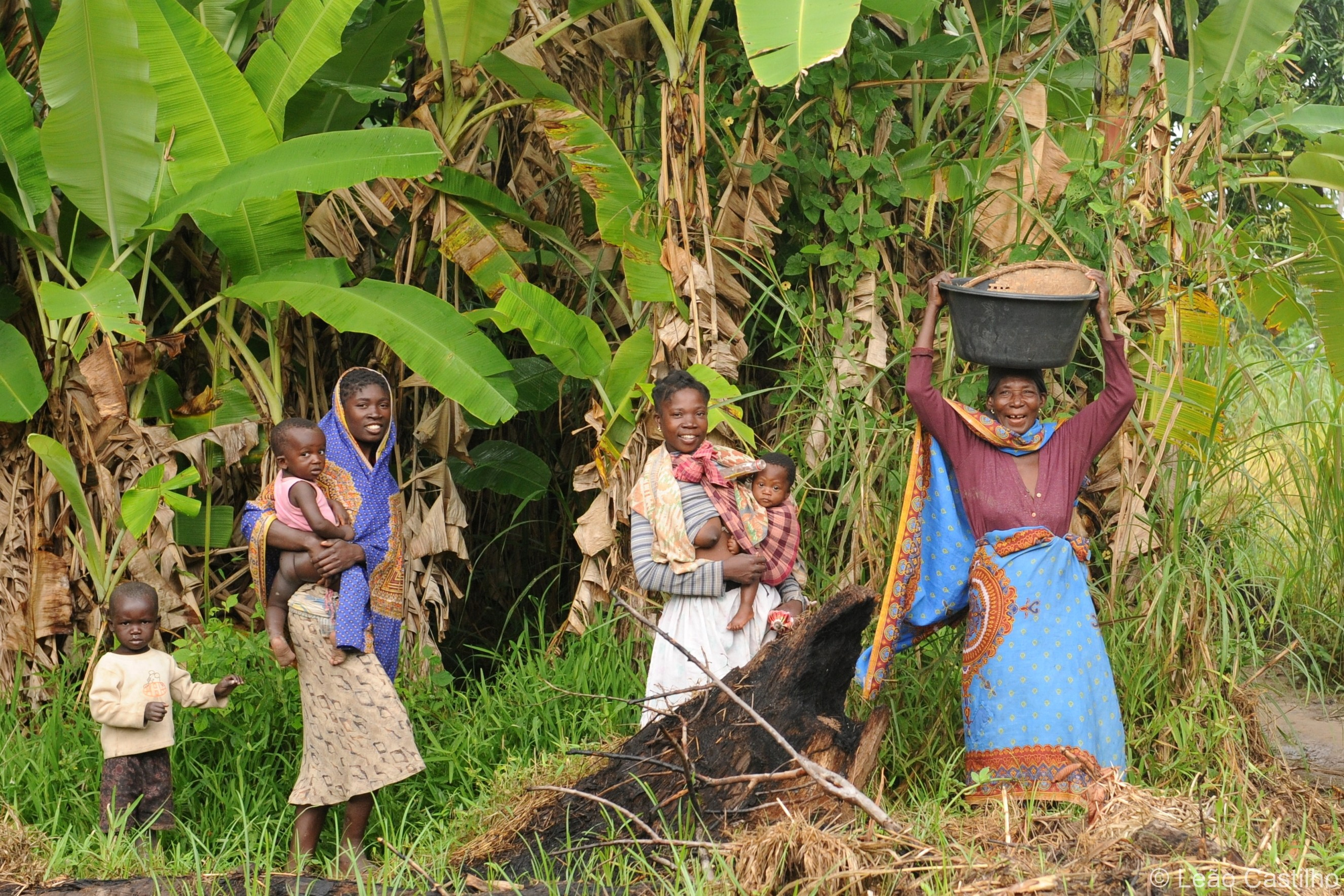 Photos from Mozambique people 2. Simbahalu