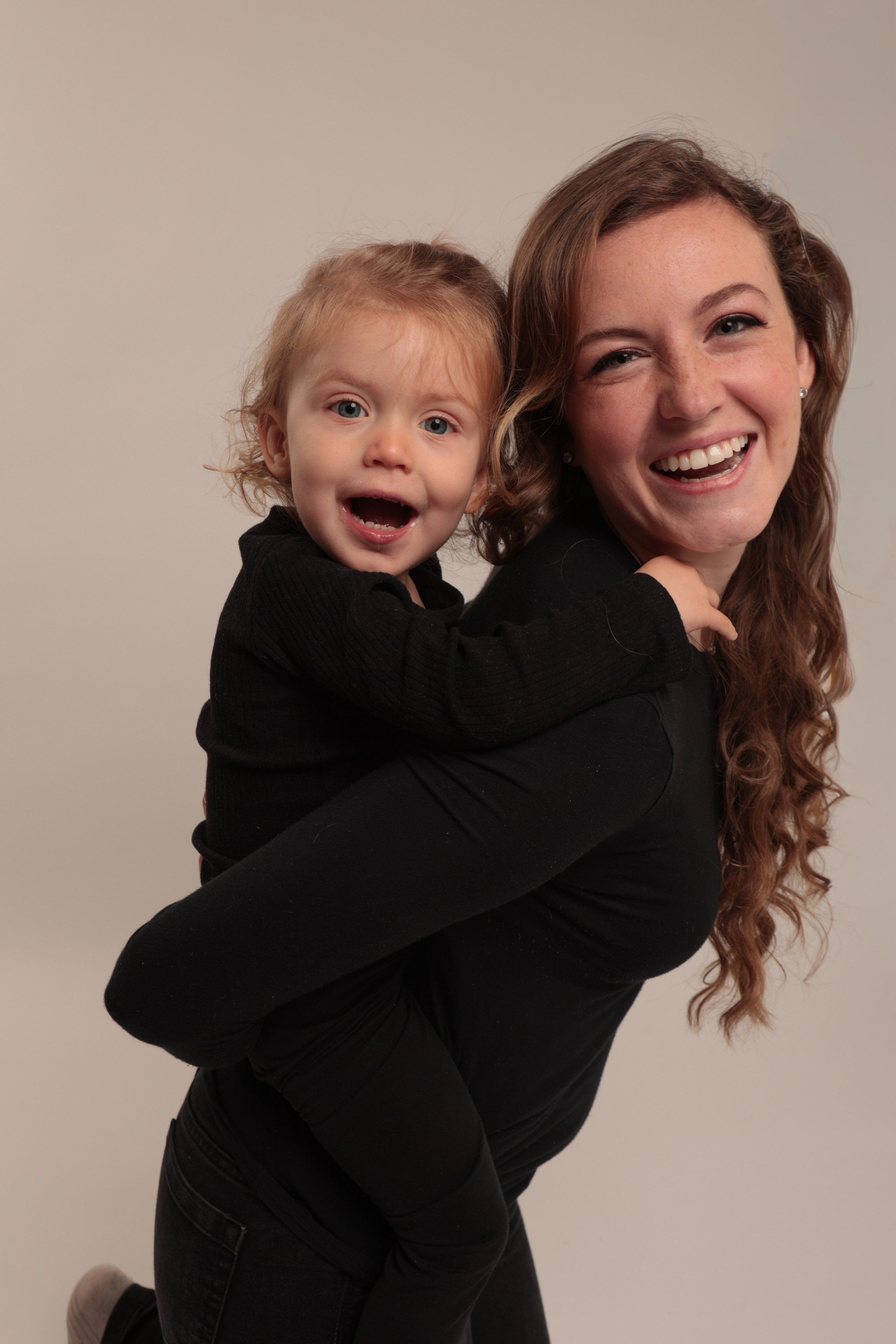 Shelby and Sophie. Photographer in Milan |Mila Pro Photo