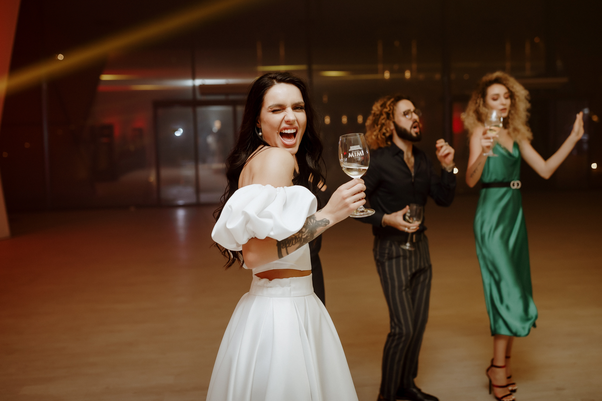 Unde suntem noi e culaore -Moldova-. Servicii Foto Video în Chișinău și Europa ID-Brothers