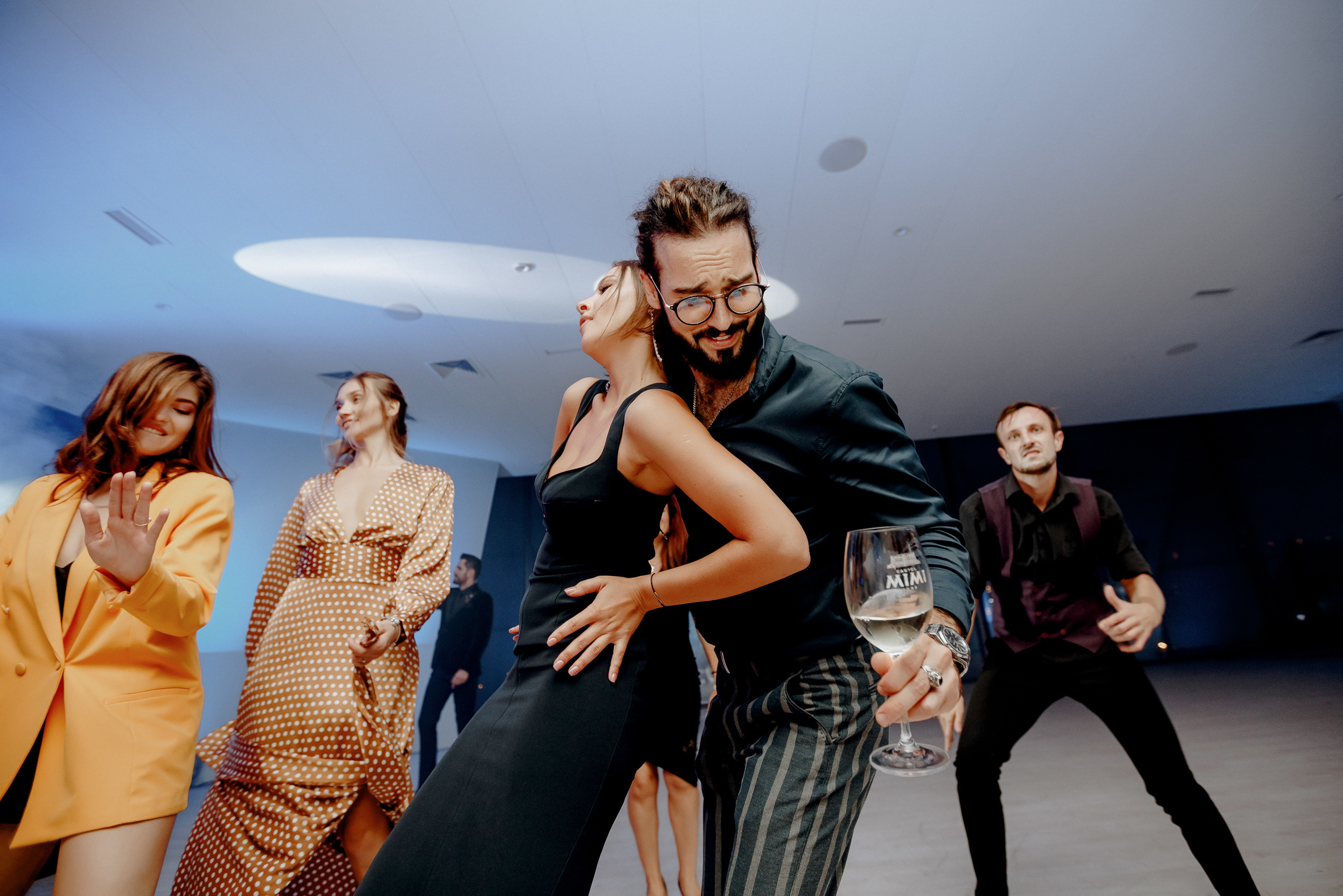 Unde suntem noi e culaore -Moldova-. Servicii Foto Video în Chișinău și Europa ID-Brothers