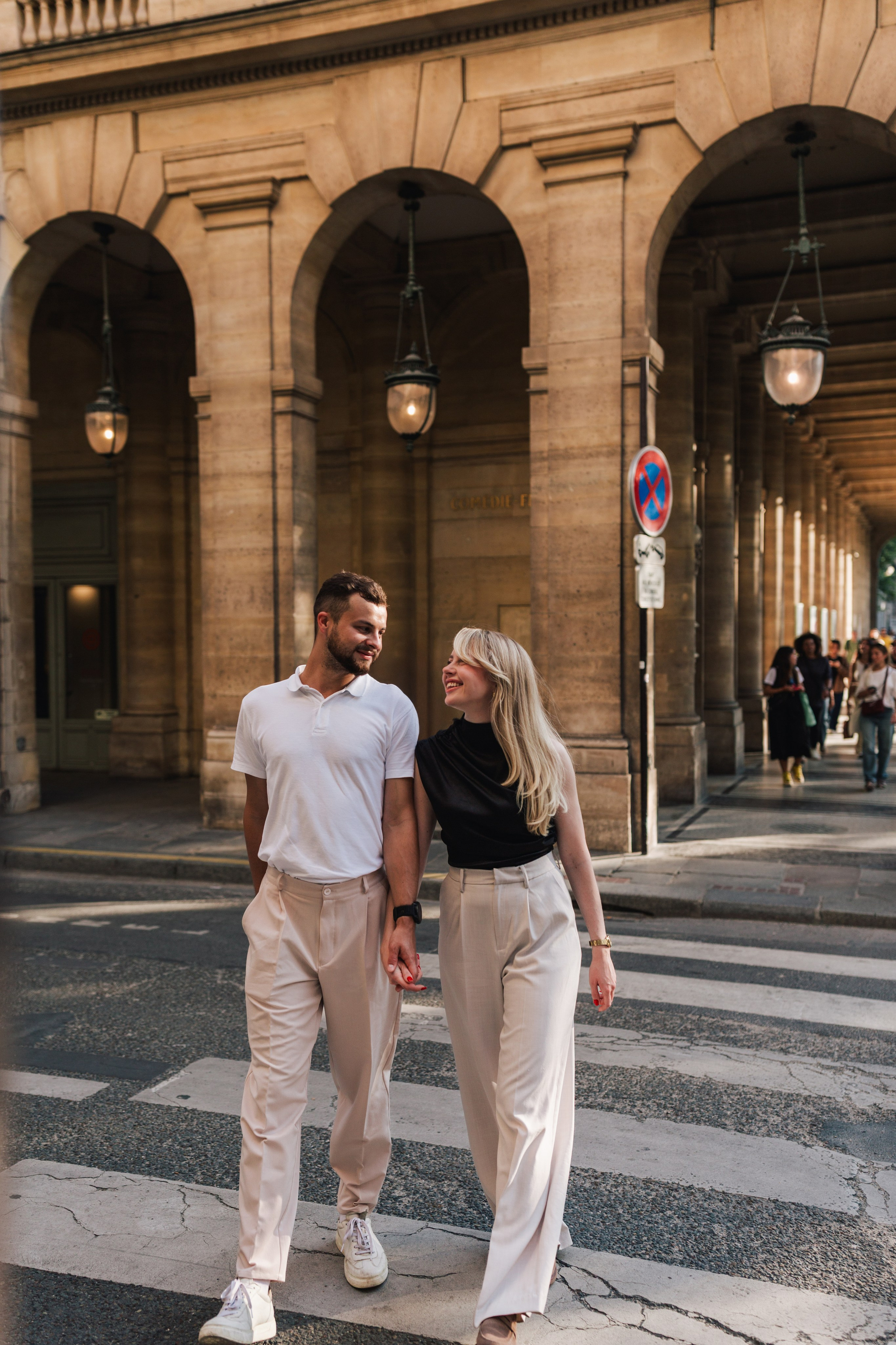 Paris couple shooting. Photographer Rouen, France