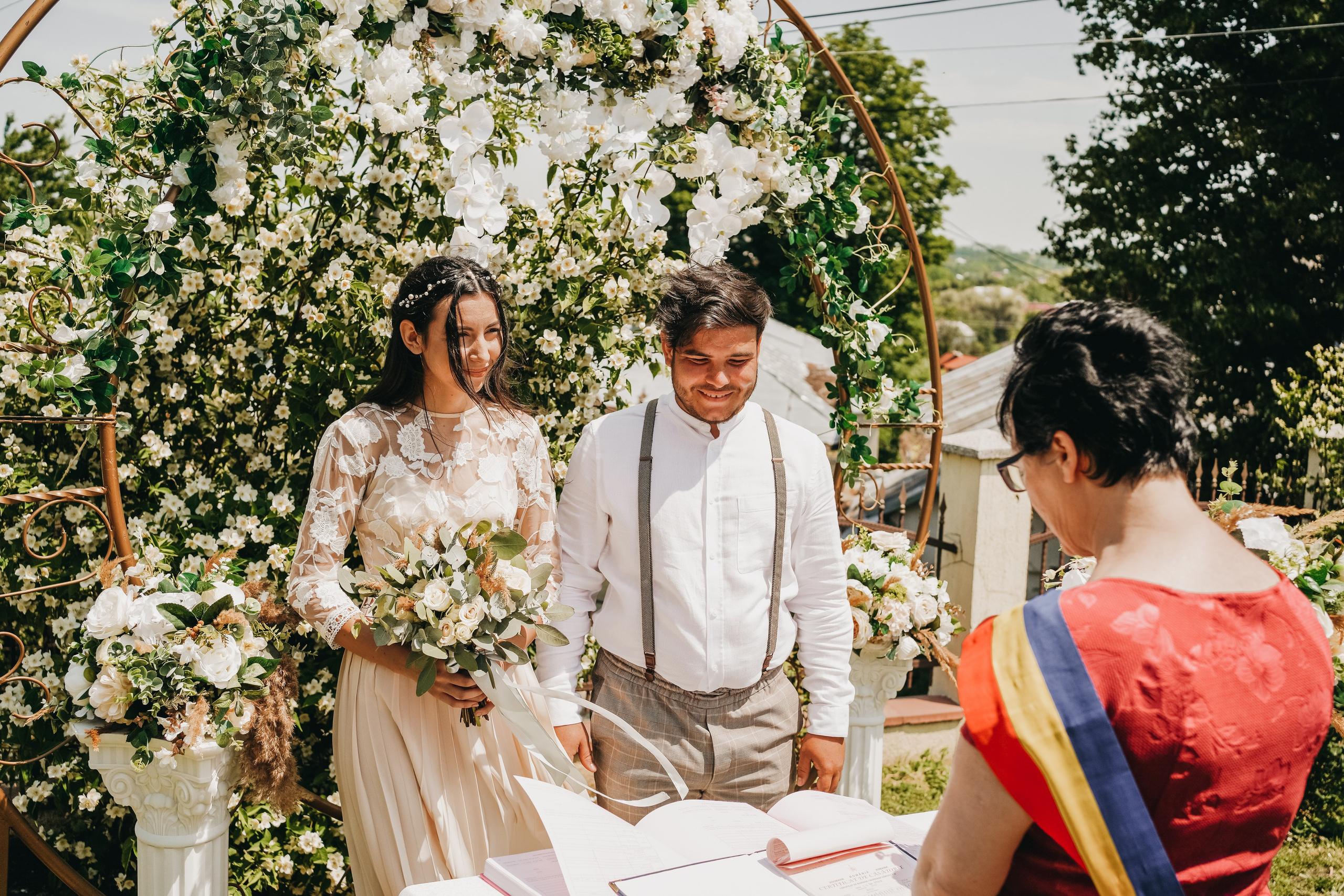 Fotograf stare civila Botosani. Fotograf Nunta Iasi - Hearts & Pictures