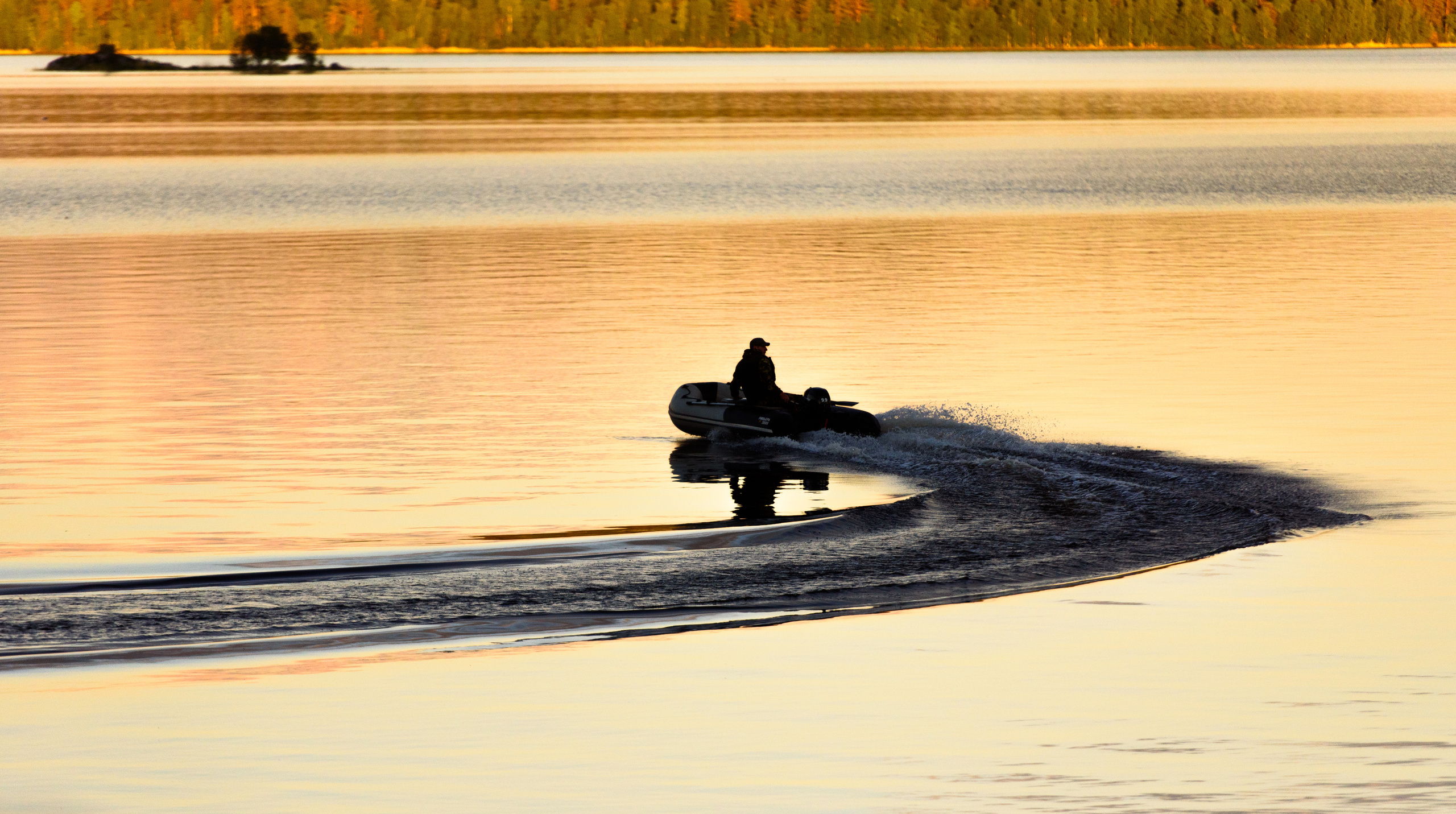 Romsha. Unit still photographer Roman Galasun