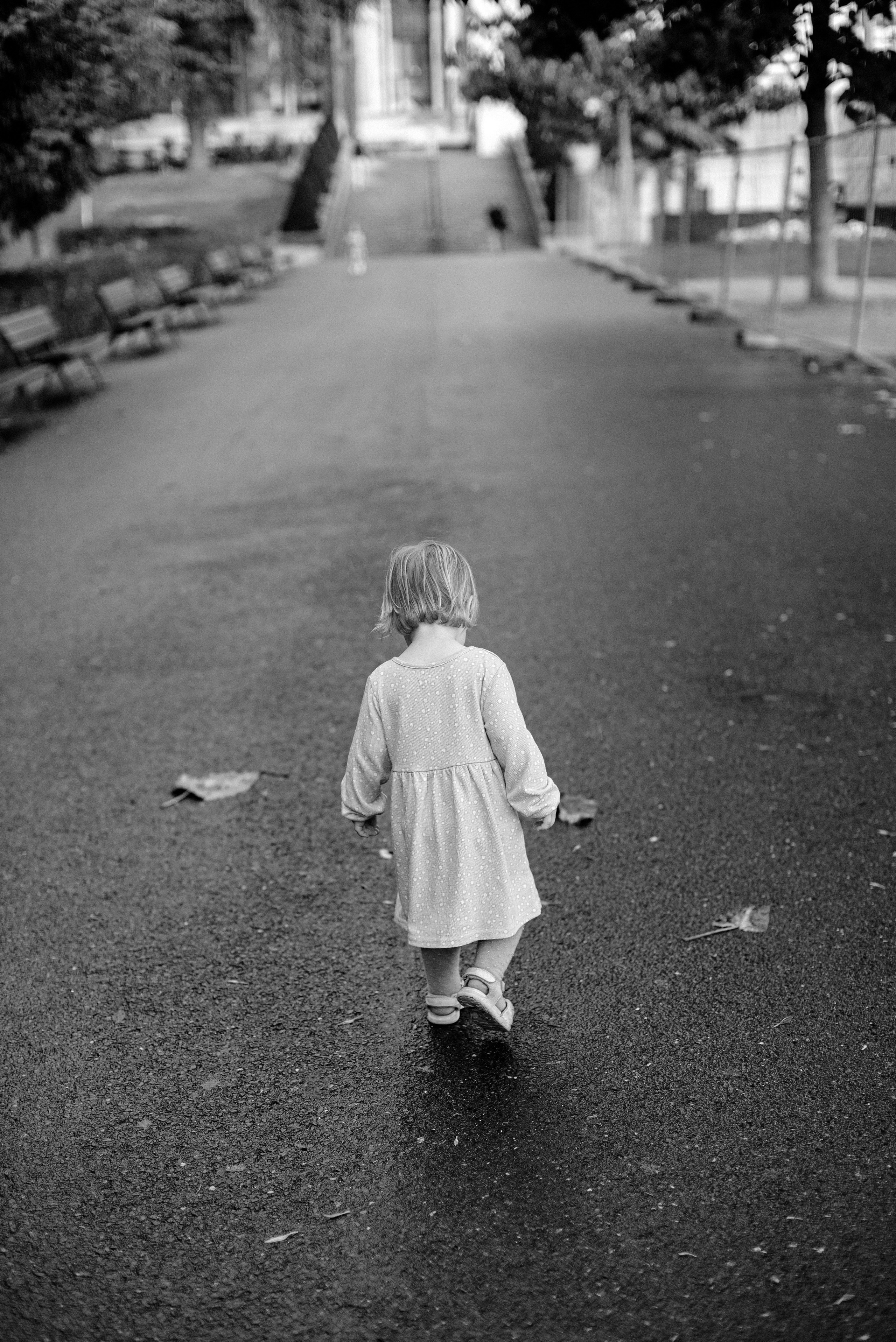 Семейные фото у Эйфелевой башни. Photographe lifestyle à Paris