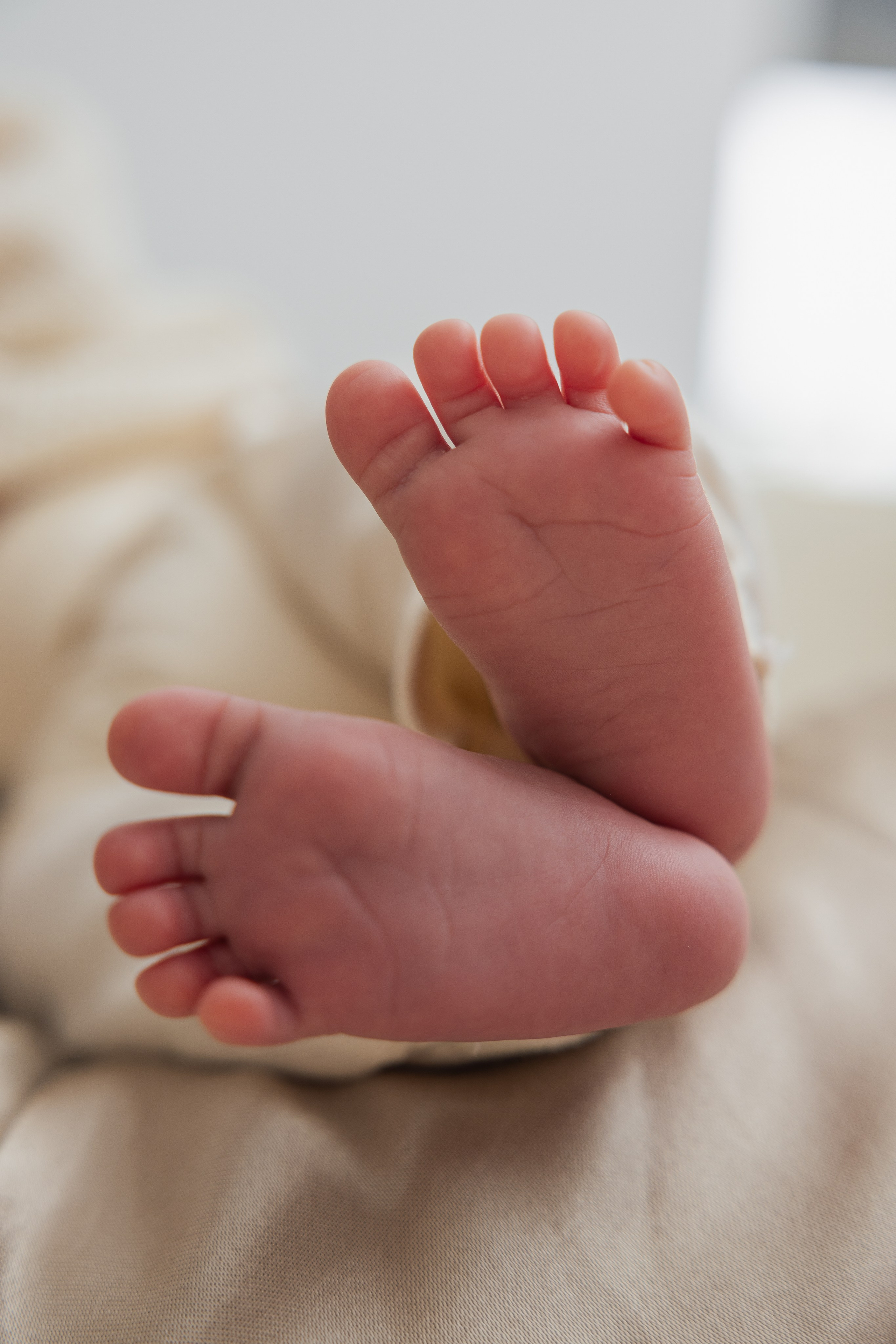 Newborn|Family Session. PHOTOGRAPHER IN LONDON