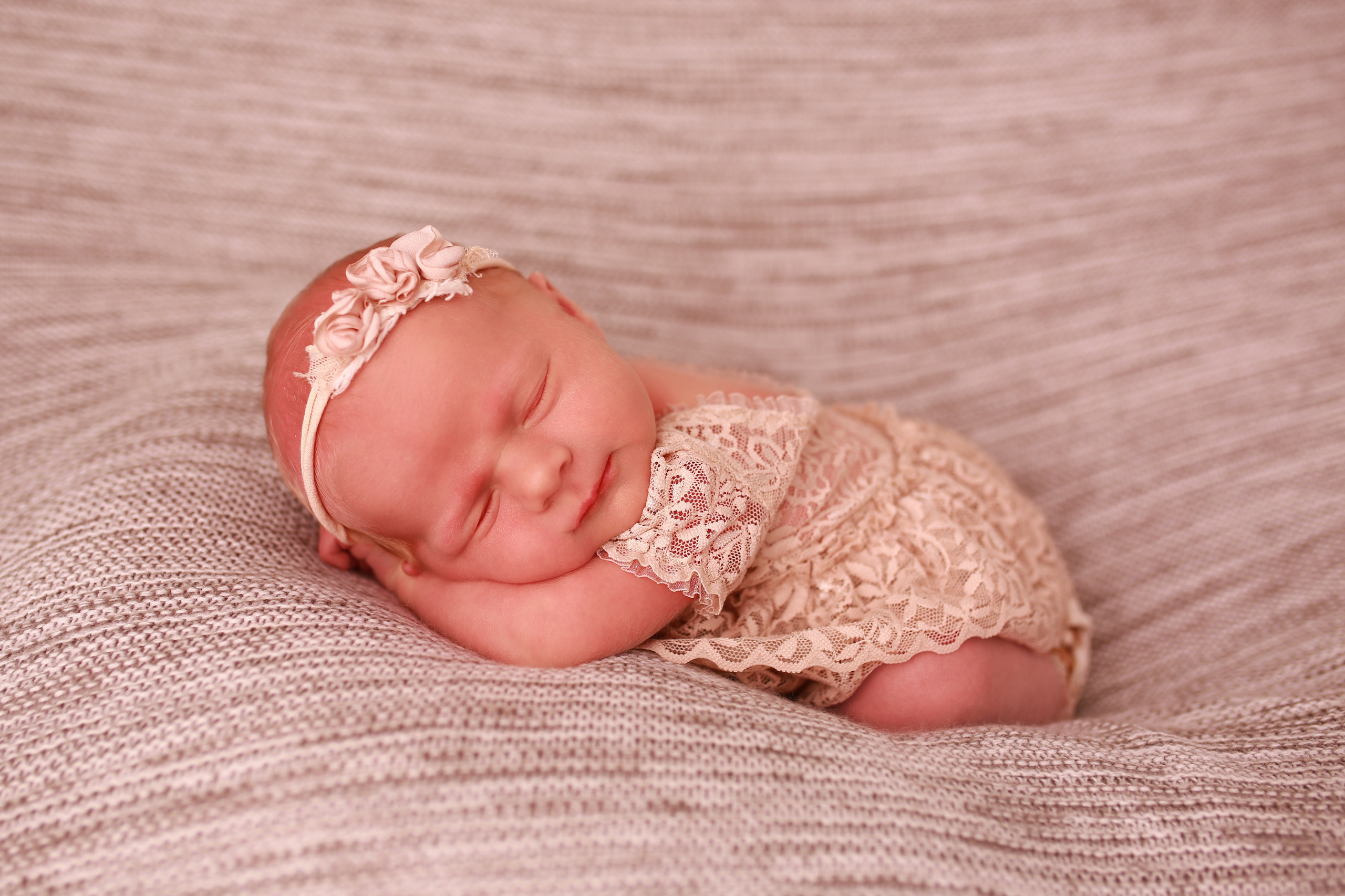 Neugeborene. Neugeborenen, Familien, Geschwister Fotografin aus Delmenhorst