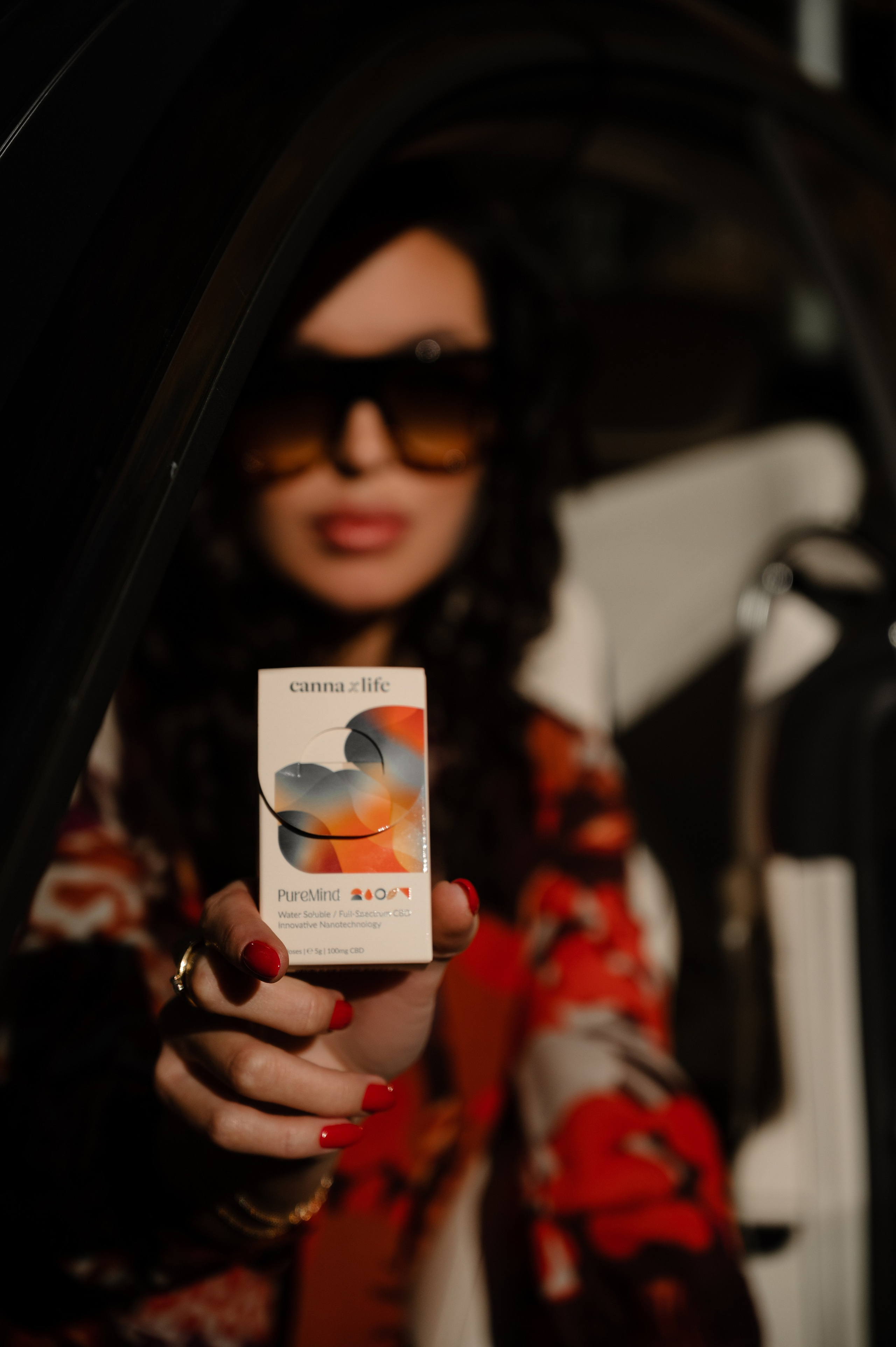 CannaXlife CBD products. ANNA-MARIA PHOTO CONTENT CREATOR — фотограф, естет, художник і візуальний експерт Instagram у Празі