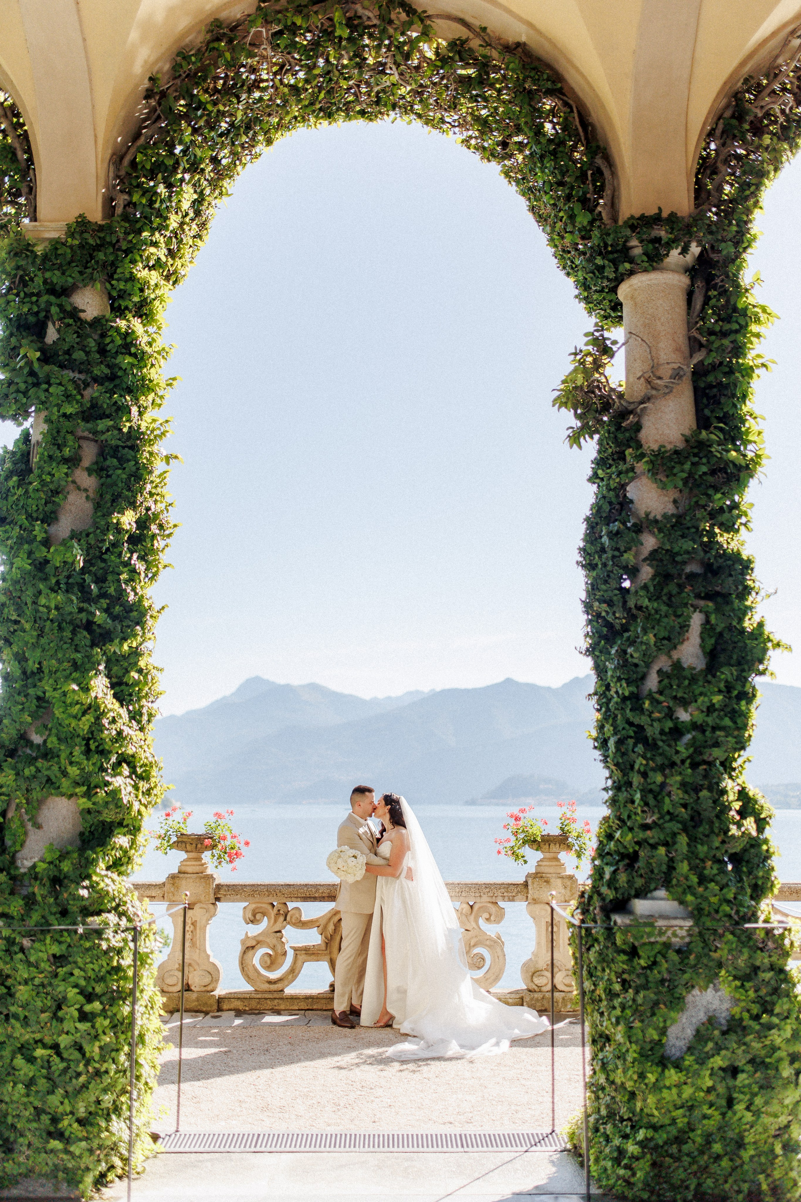 L&J. Wedding and Family Photographer Switzerland and Italy. Valeria Diaz