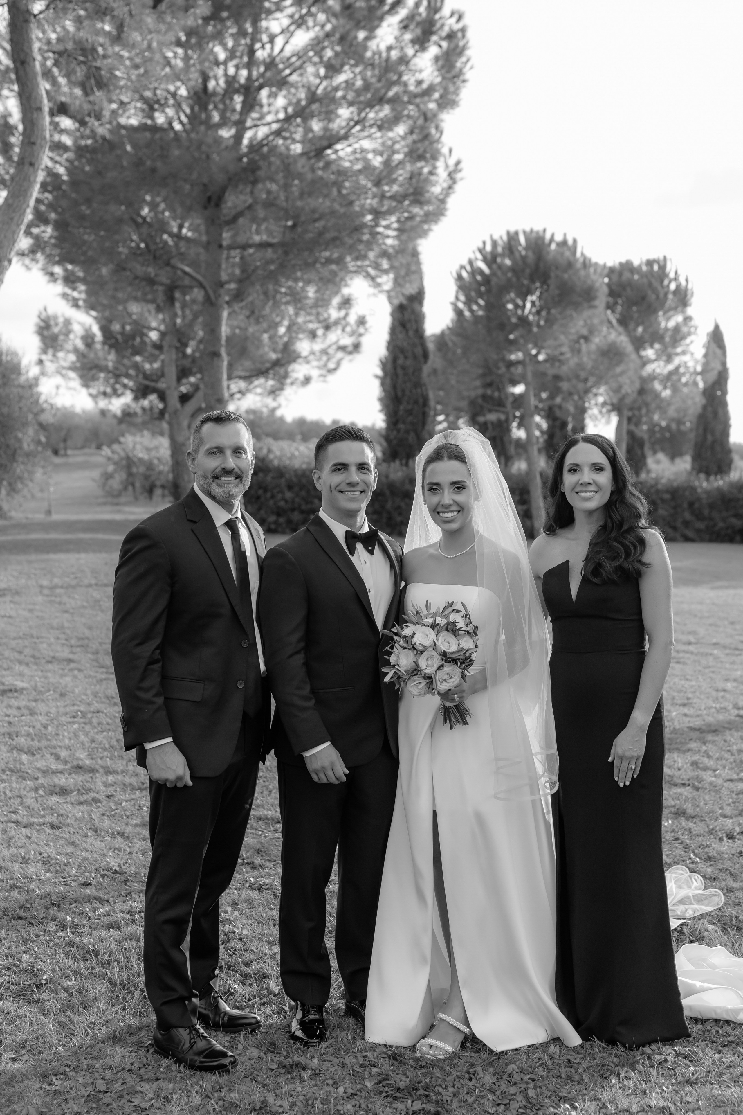 Dom&Ally. Wedding photographer Italy