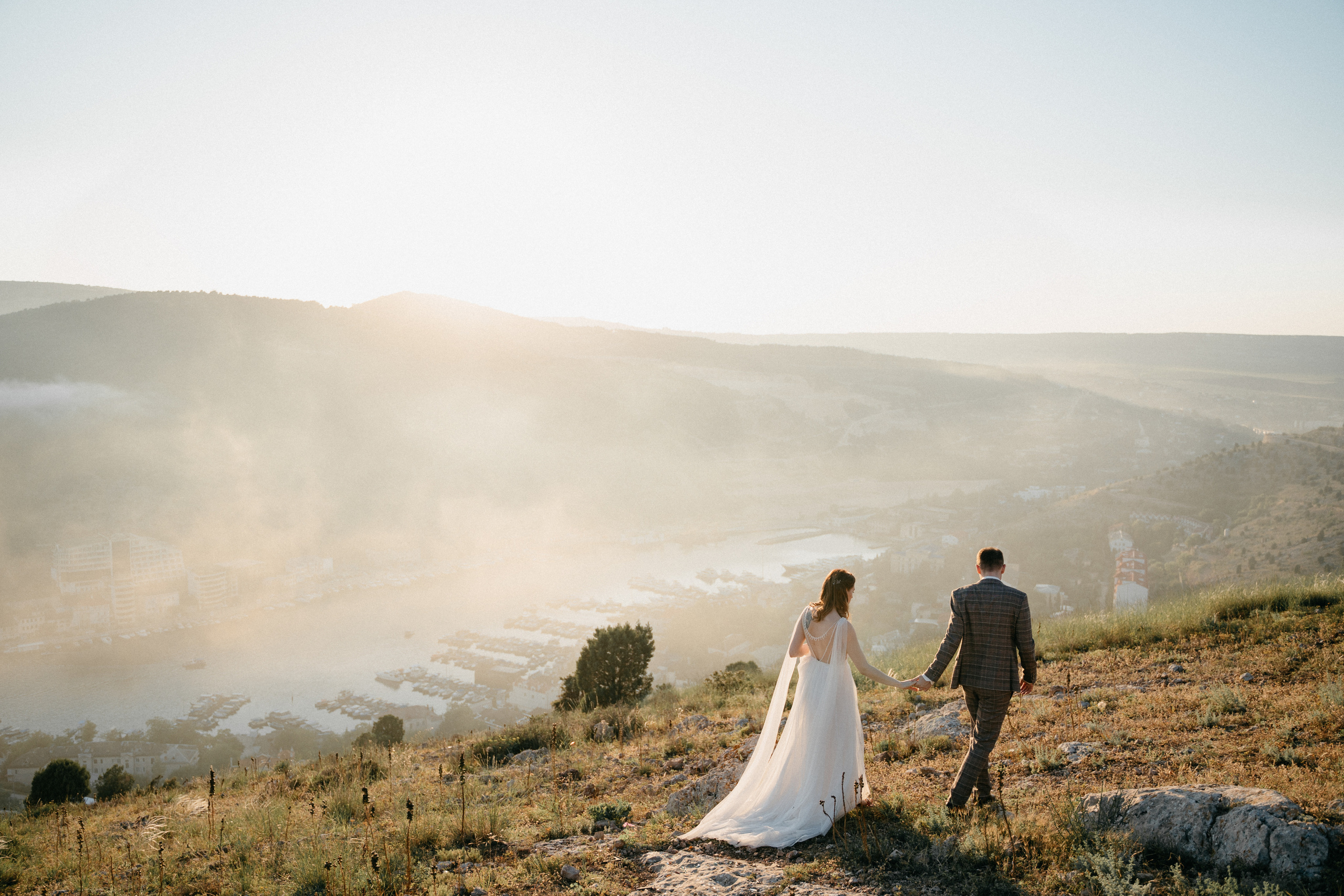 On a top. Wedding photograper — Alex Popov photography Germany, Switzerland, Italy, France. Based in Stuttgart
