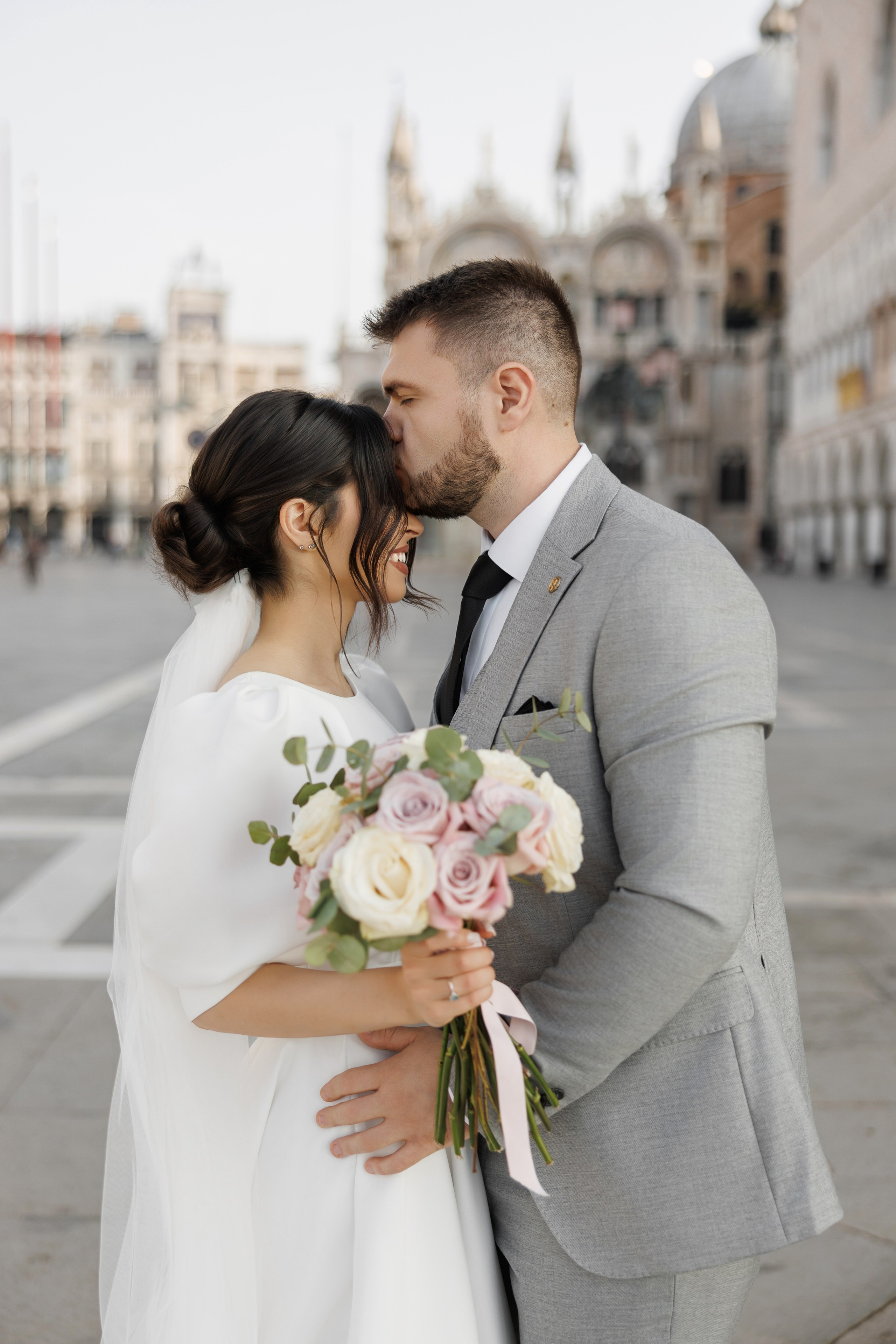 Wedding. Fotografo professionista specializzato in fotografia di matrimoni, cermonie ed eventi!