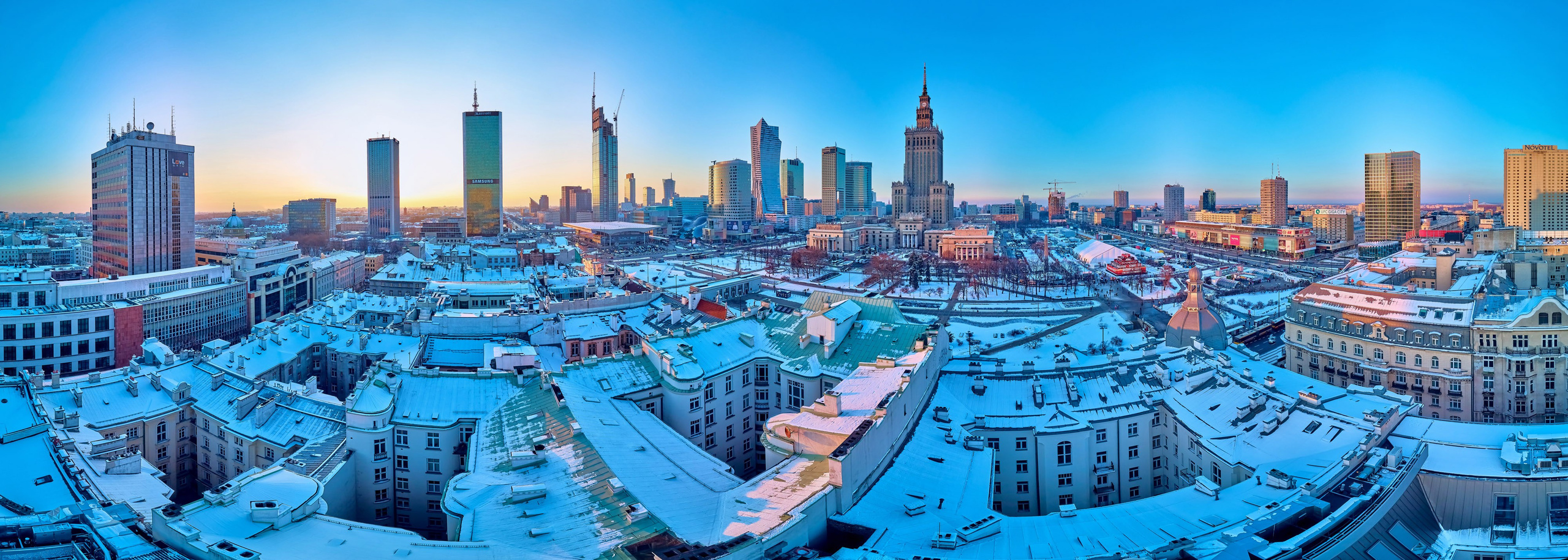 „Mam tak samo jak Ty…” - Warszawa z lotu ptaka. Andriej Szypilow — Photography & Videography