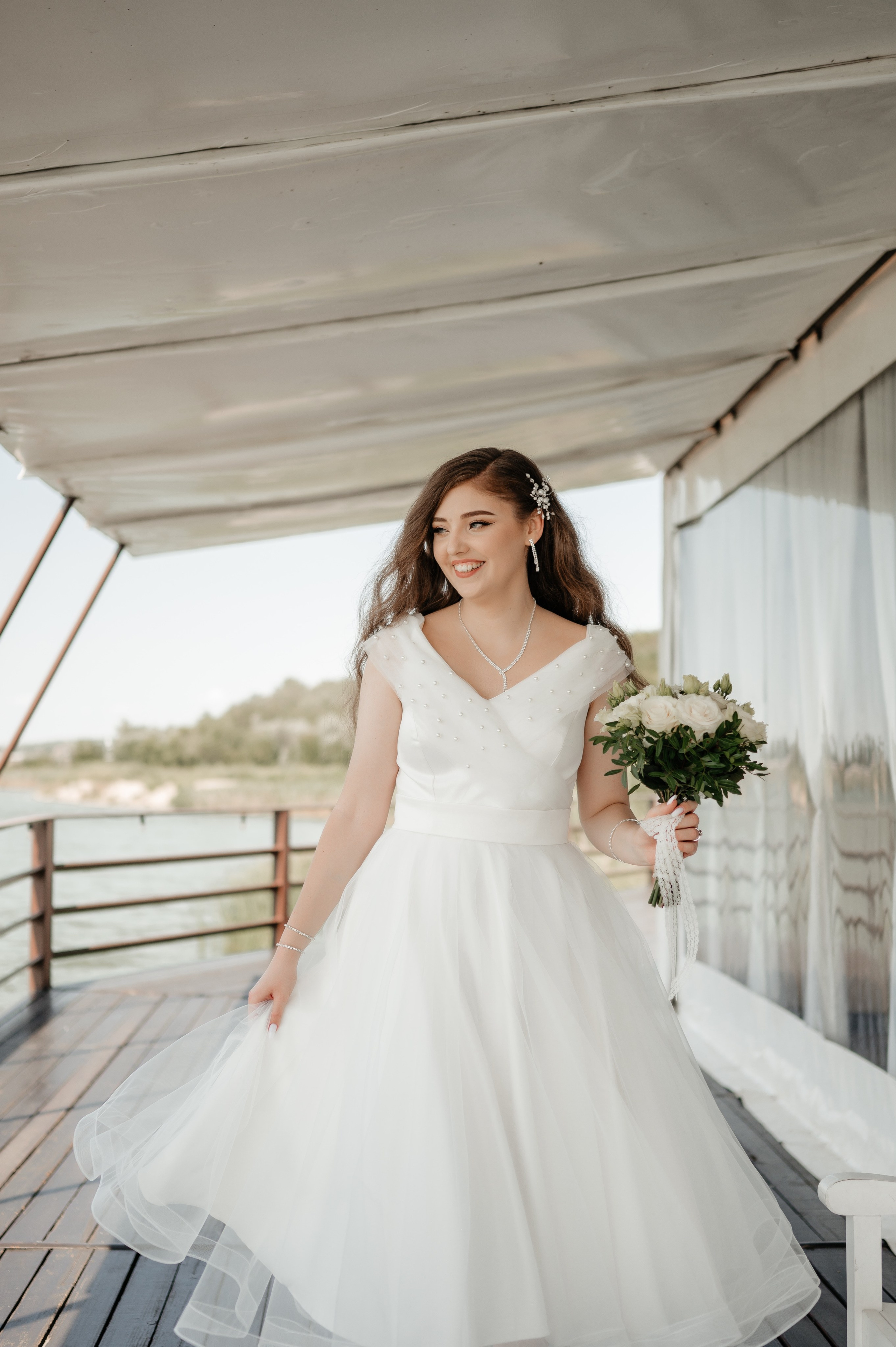 Cununie civila in aer liber si sedinta foto de cuplu. Proud Vision Weddings | Wedding Photography & Film — Servicii profesionale Foto Video Nunta Iasi