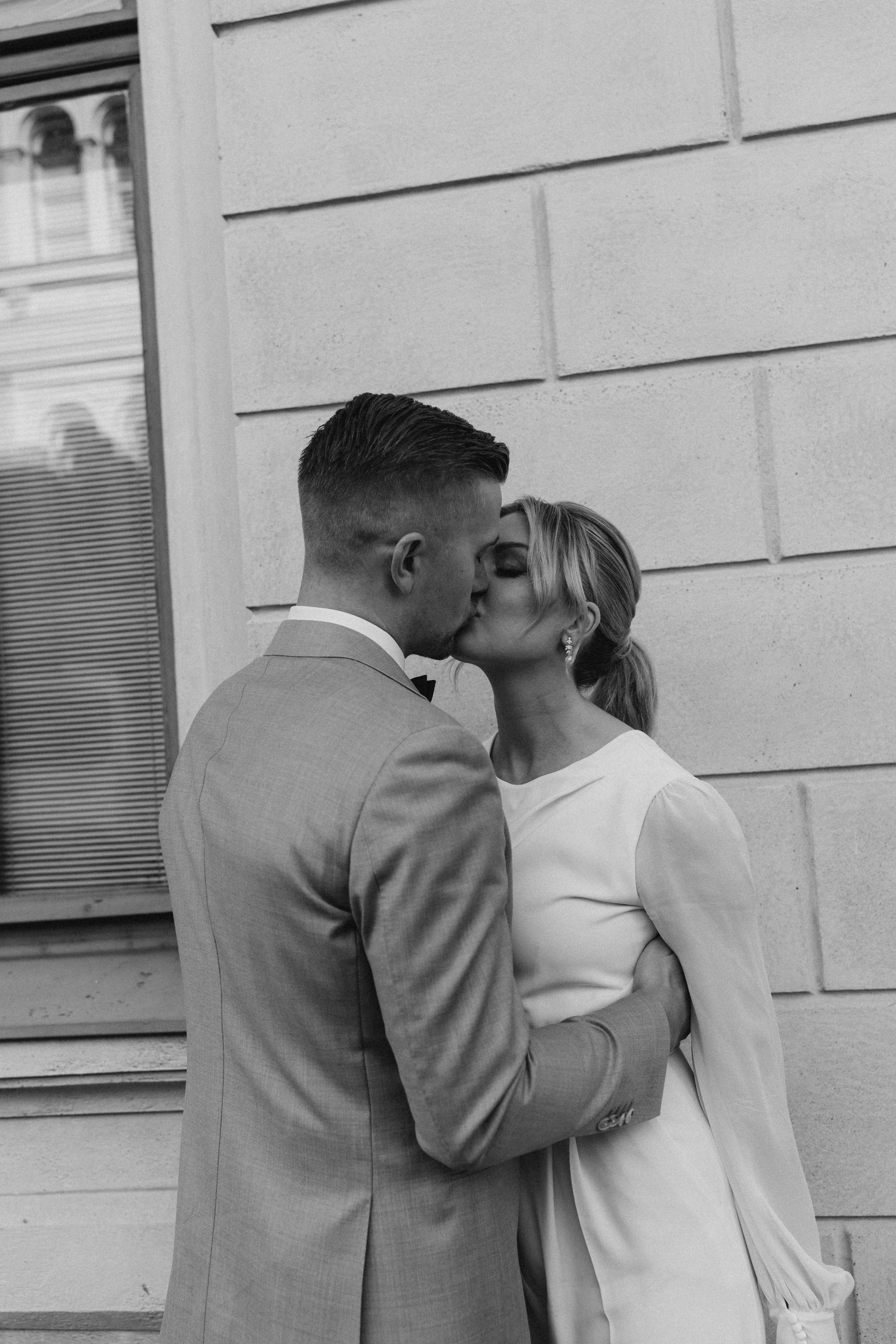 A&P. Wedding and portrait photographer in Helsinki Vickan O