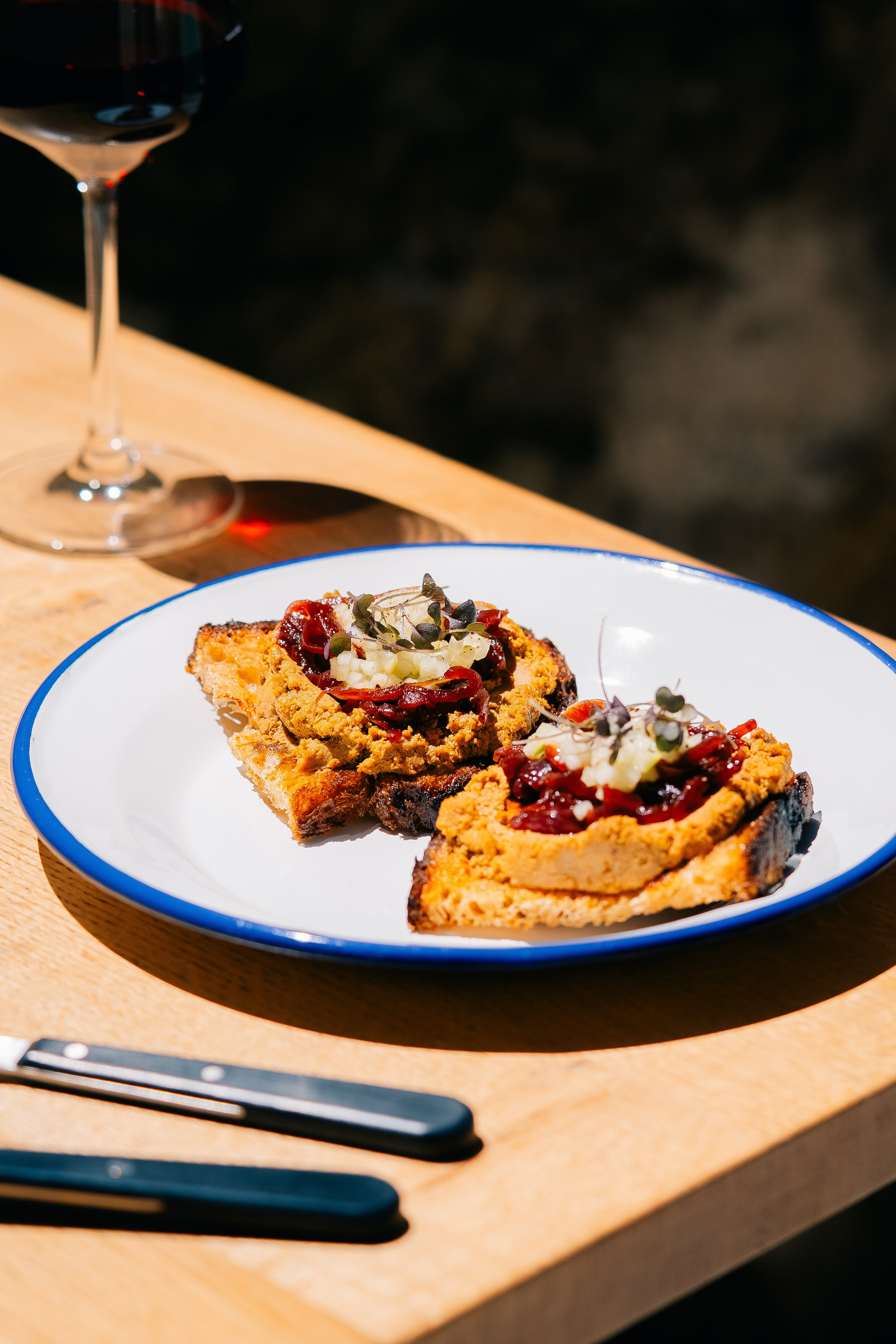 Летнее меню бара Voyager 1. Мария Шер. Профессиональный фотограф в городе Порту, Португалия