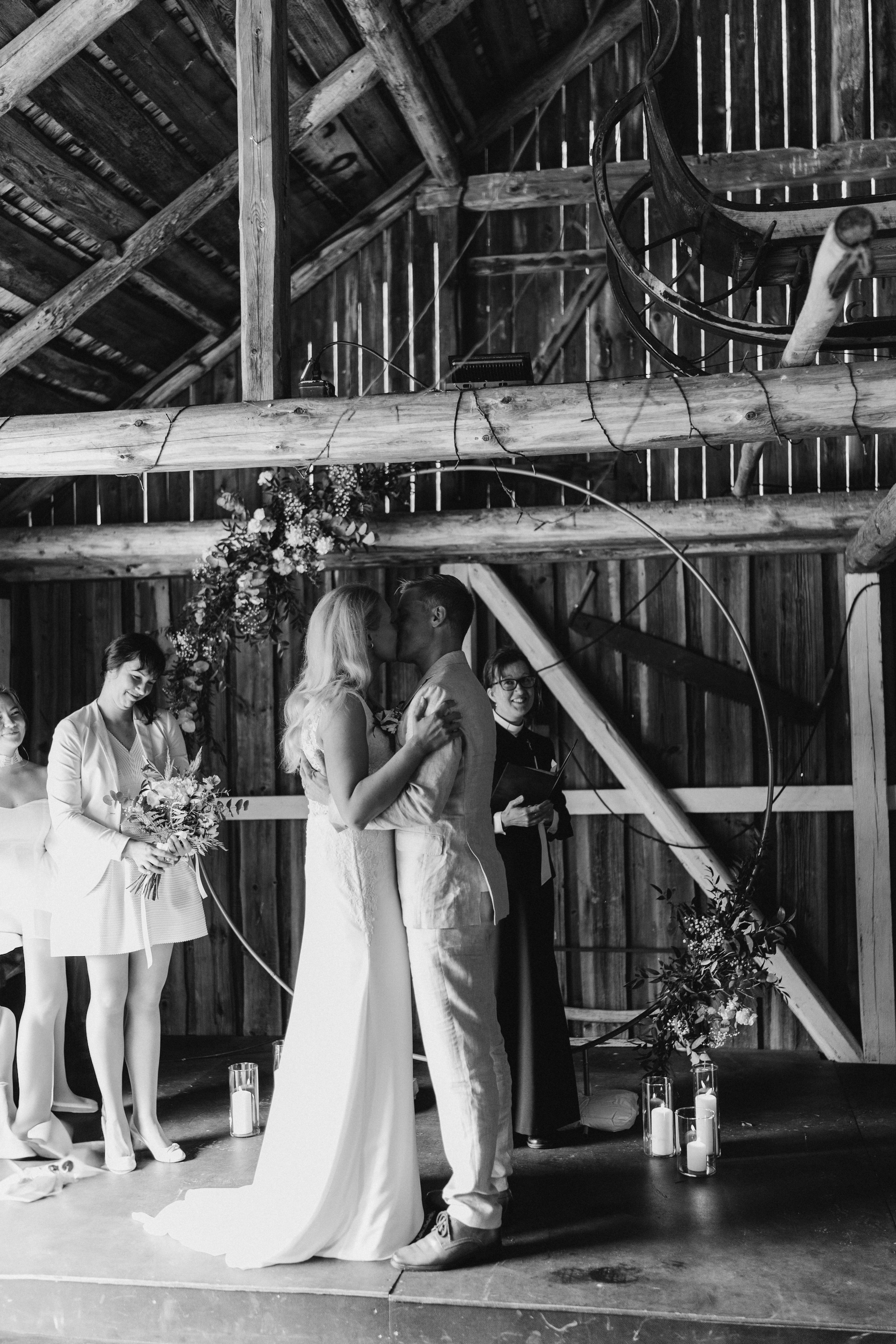 A&O. Wedding and portrait photographer in Helsinki Vickan O