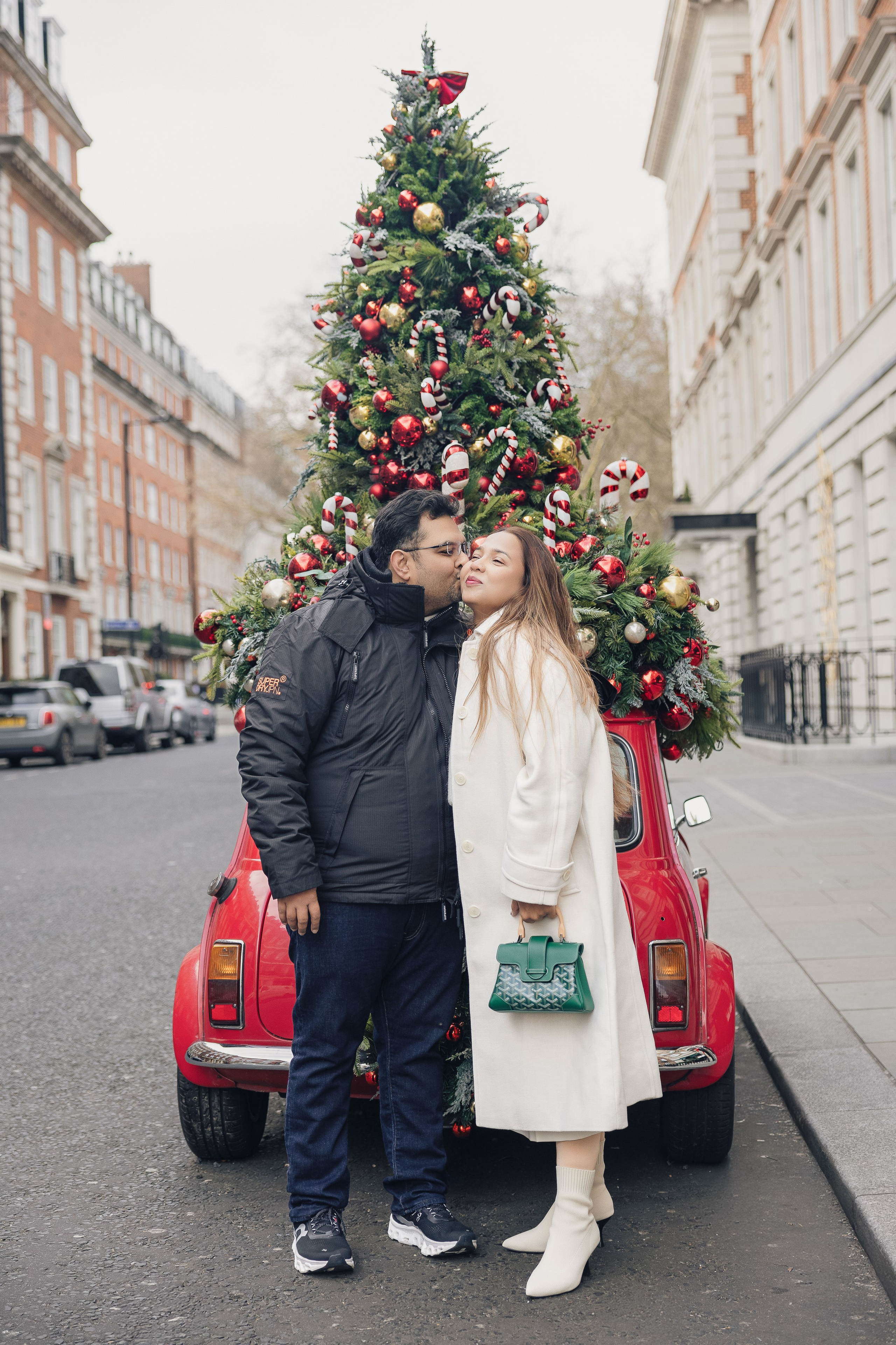 London at Christmas. PHOTOGRAPHER IN LONDON