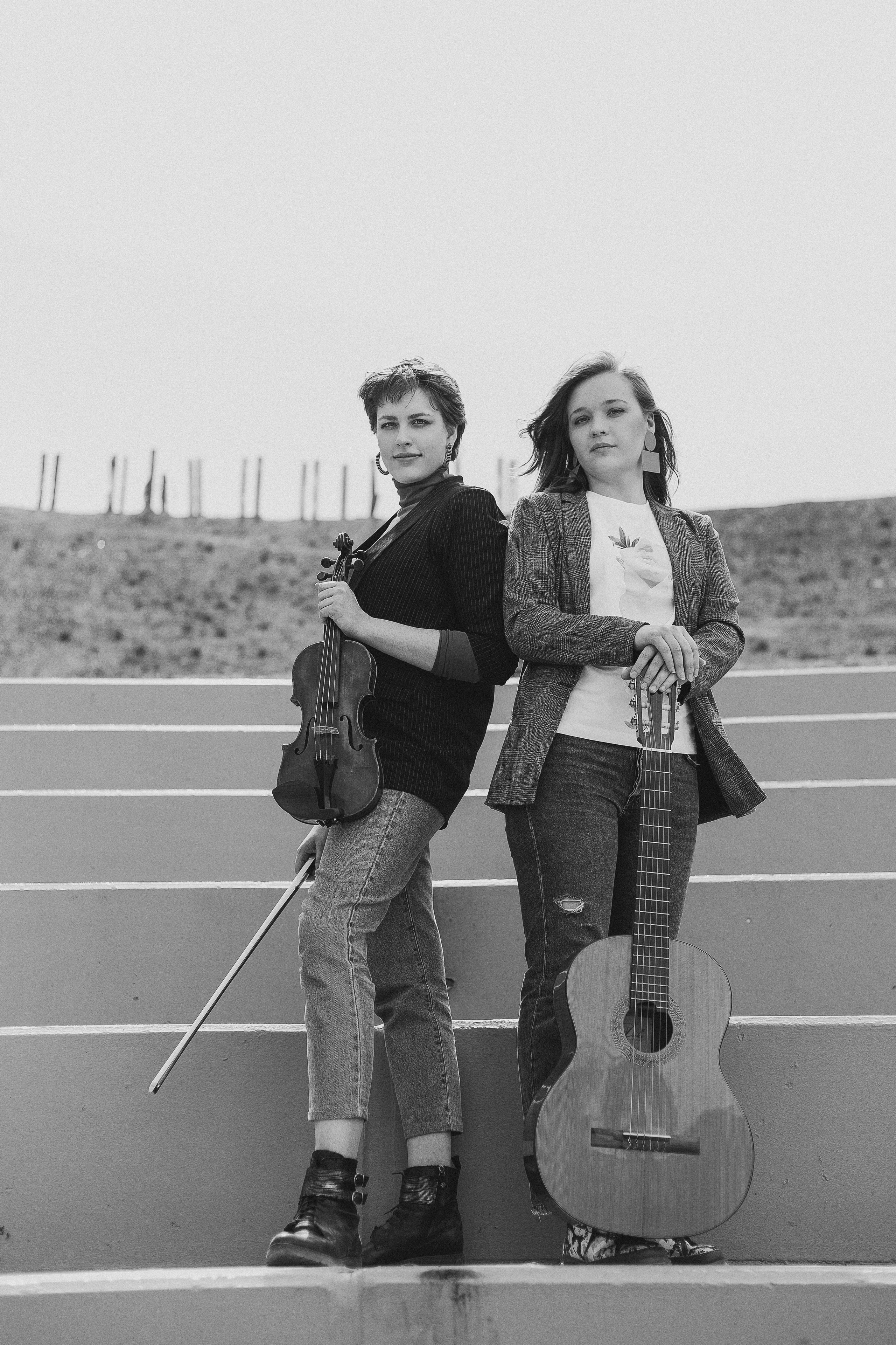 Terese & Viktoria. Nadia Sarycheva Photographer