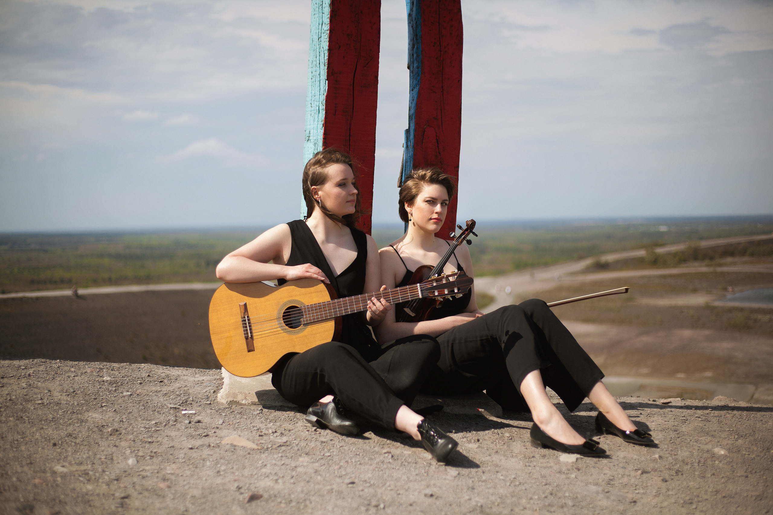 Terese & Viktoria. Nadia Sarycheva Photographer