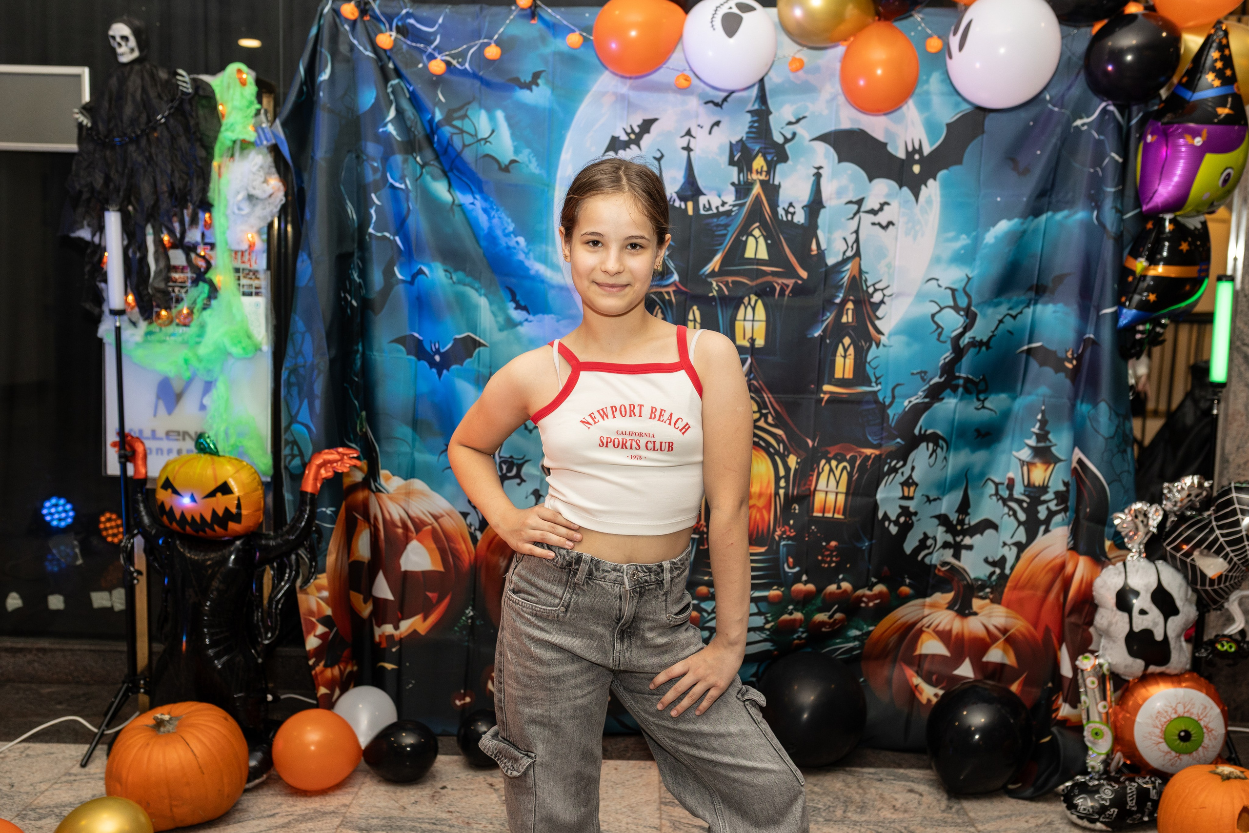 Leo dance studio Helloween 2025. Семейный и детский фотограф в Варшаве Мила Бобровская