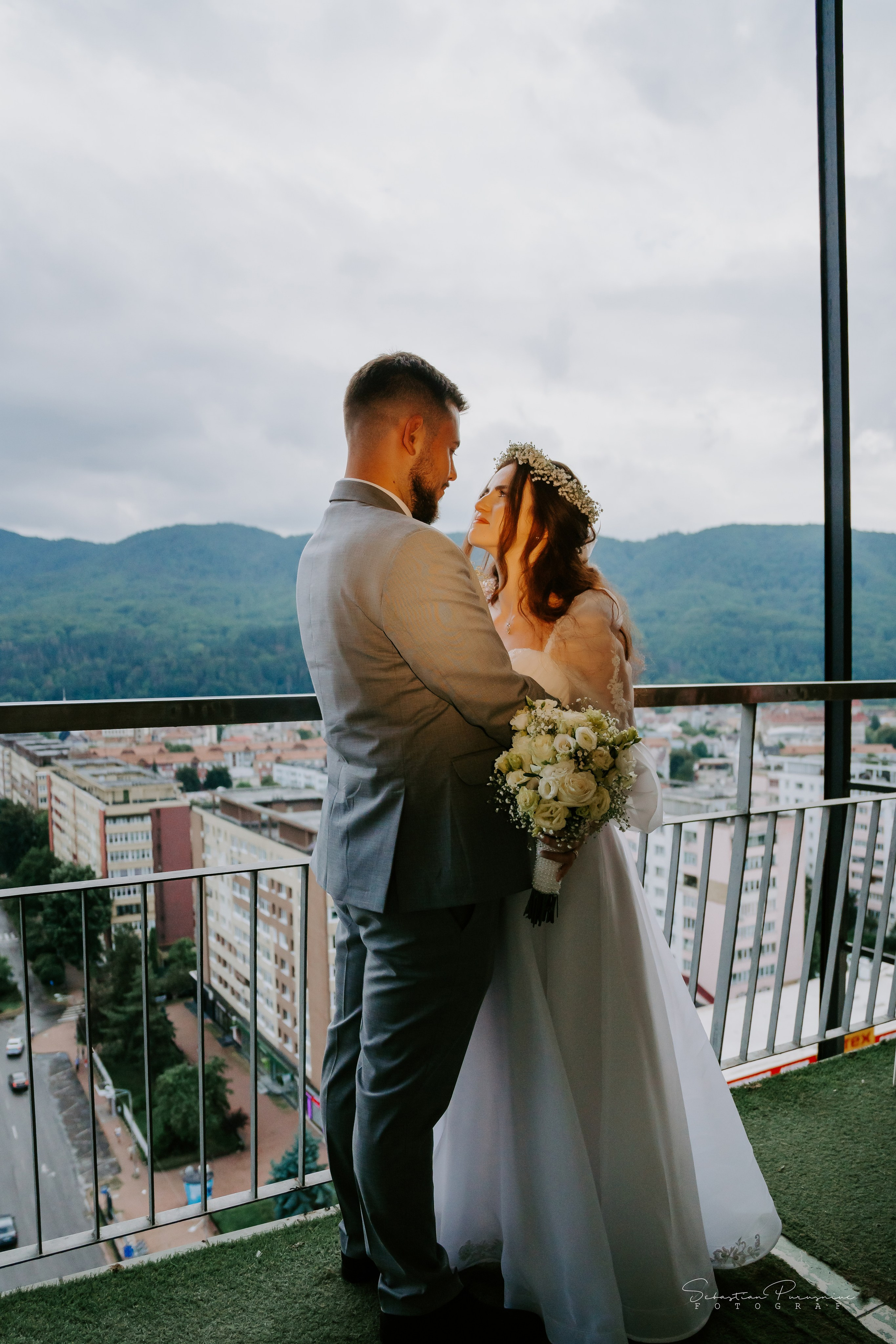 Roxana & Florin. Sebastian Purusniuc Fotograf - Iasi