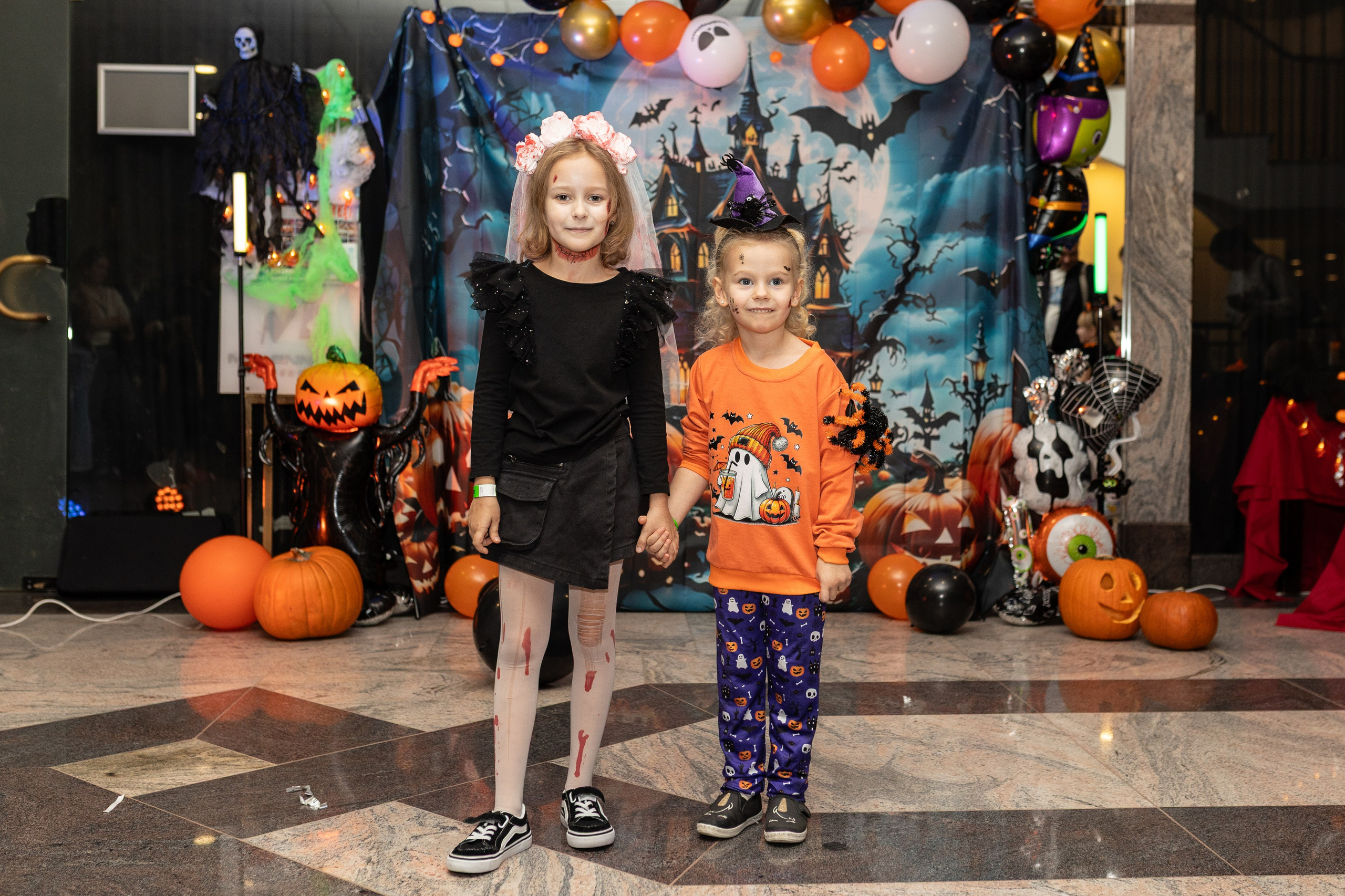 Leo dance studio Helloween 2025. Семейный и детский фотограф в Варшаве Мила Бобровская