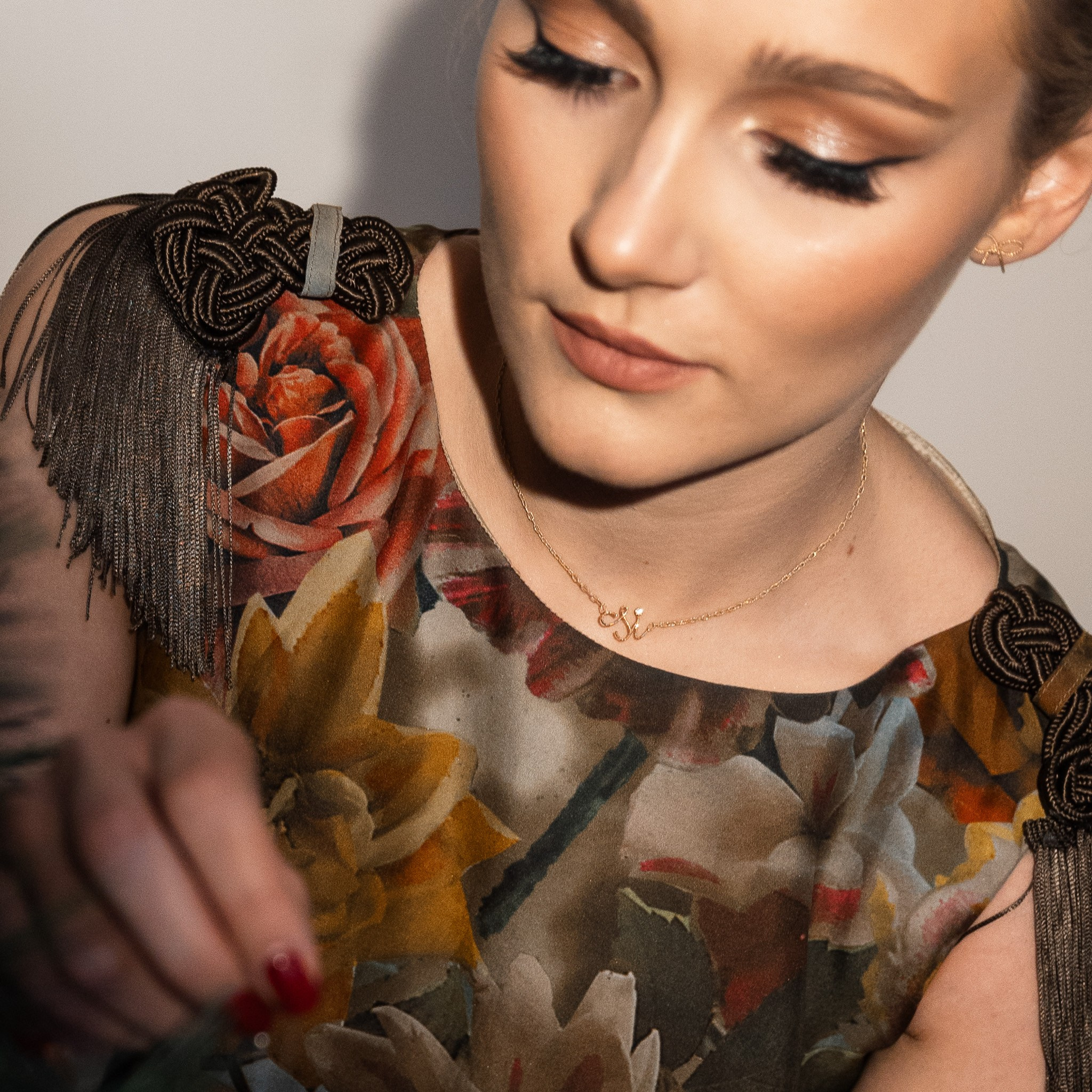 Caterina Murino. Elizaveta Razumova: Cinematic Photography for Love, Weddings, Portraits & Brands