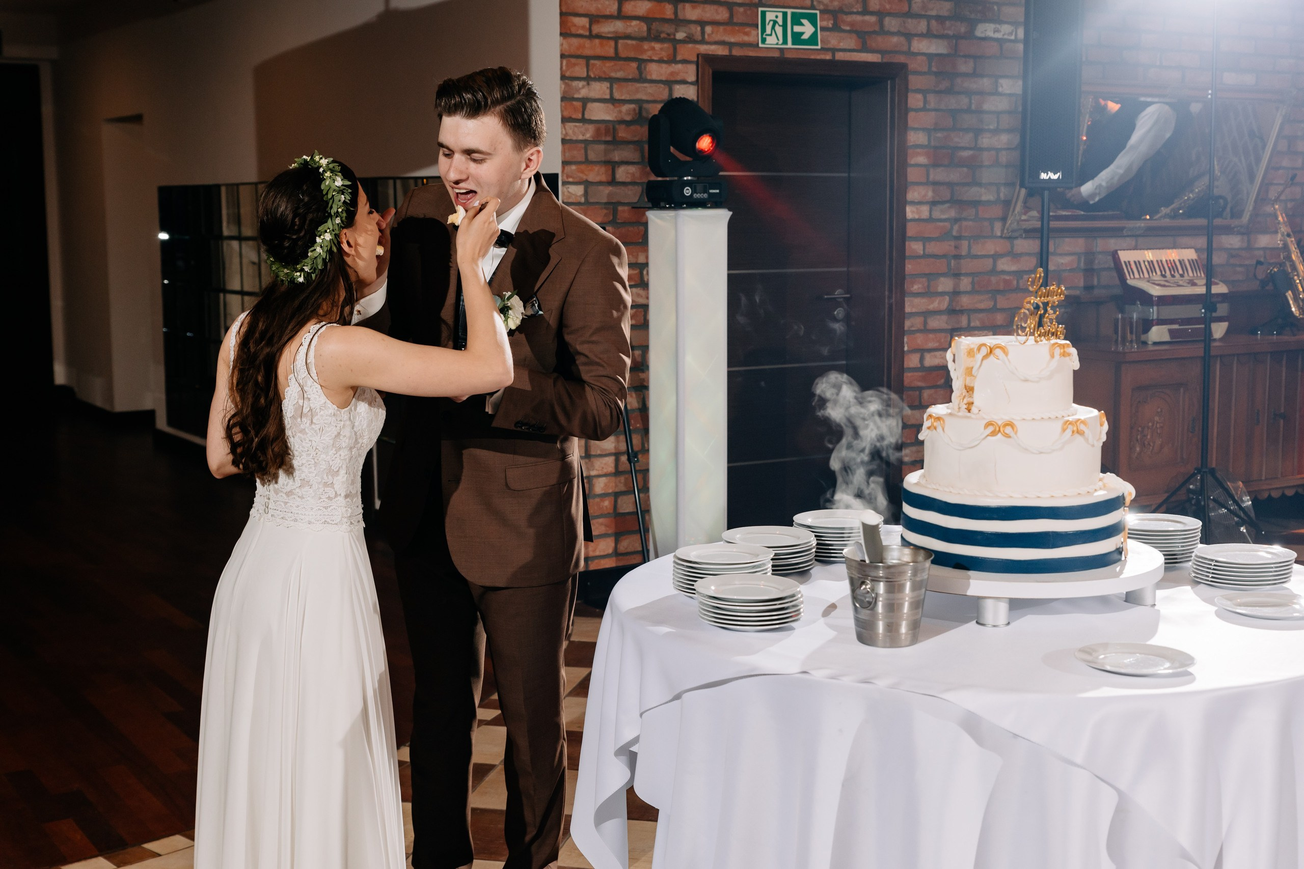 Laura ♡ Marcin. Fotograf Ślubny Warszawa - Sesje Biznesowe Rodzinne Eventy