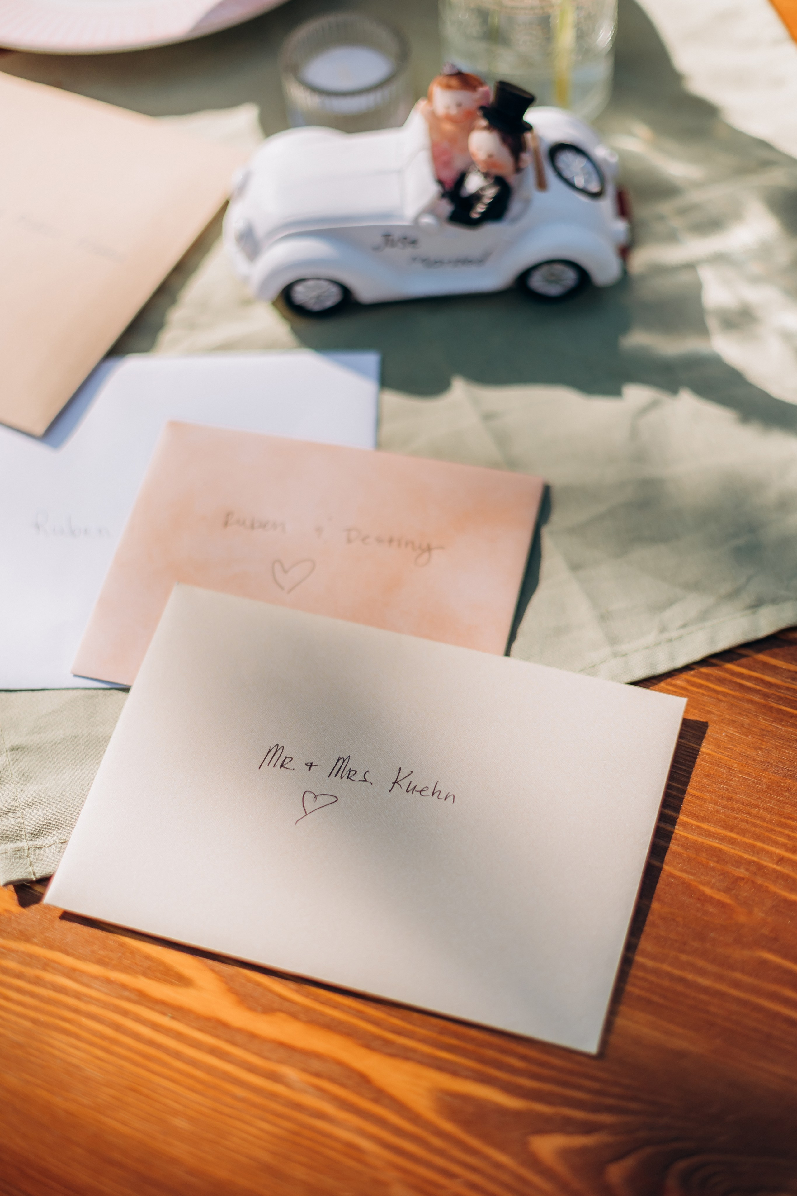 Ruben & Destiny. Wedding and Family Photograph