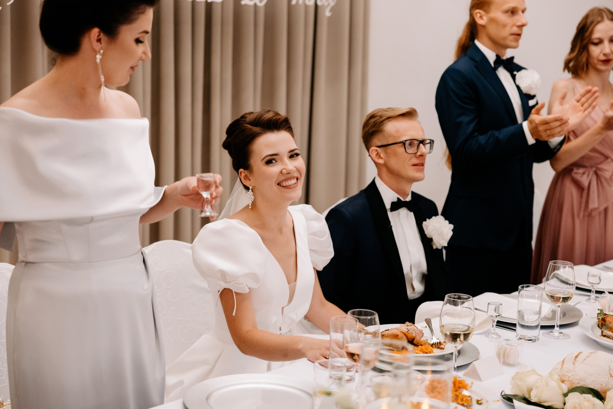 Wiki ♡ Przemek. Fotograf Ślubny Warszawa - Sesje Biznesowe Rodzinne Eventy