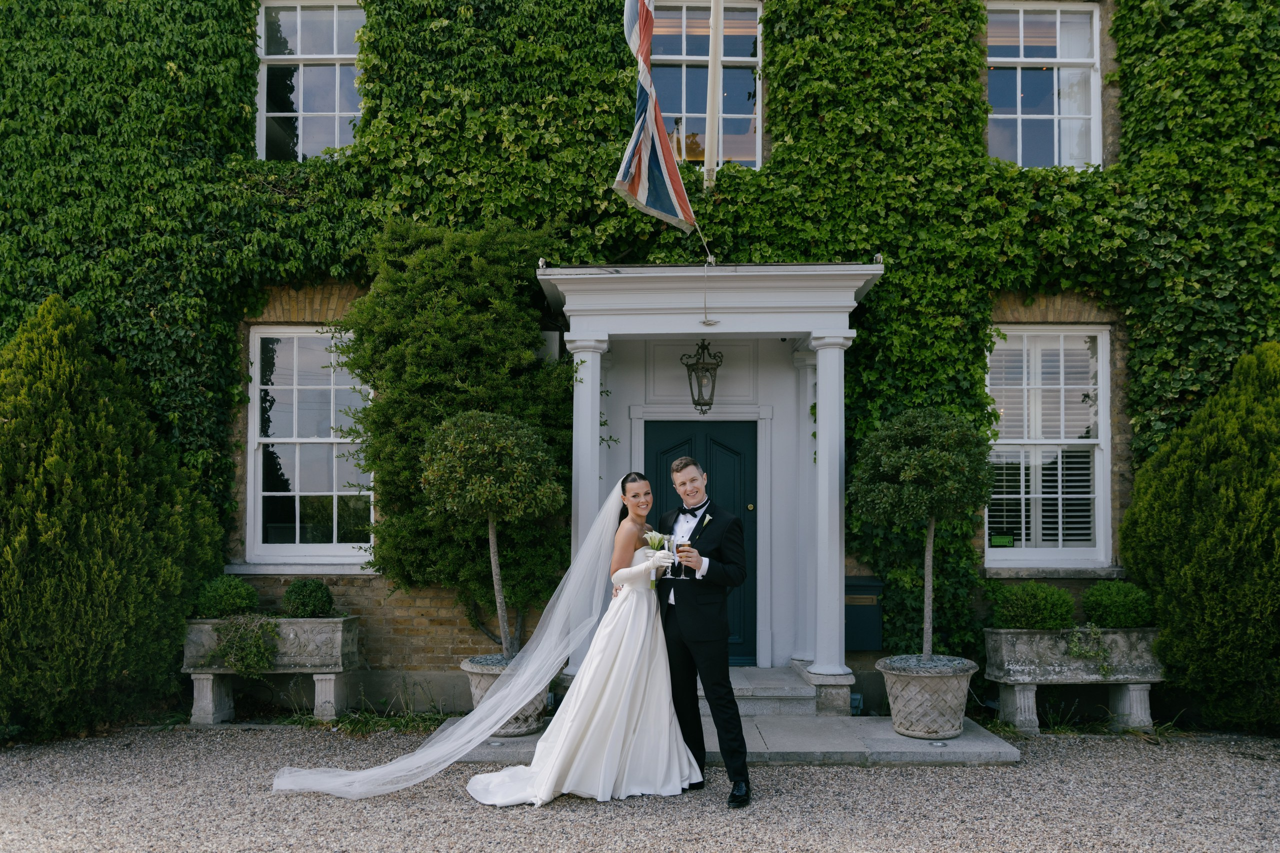 Friern Manor Wedding Photos | London Wedding Photographer. London Wedding Photographer|Natasha Ferreira